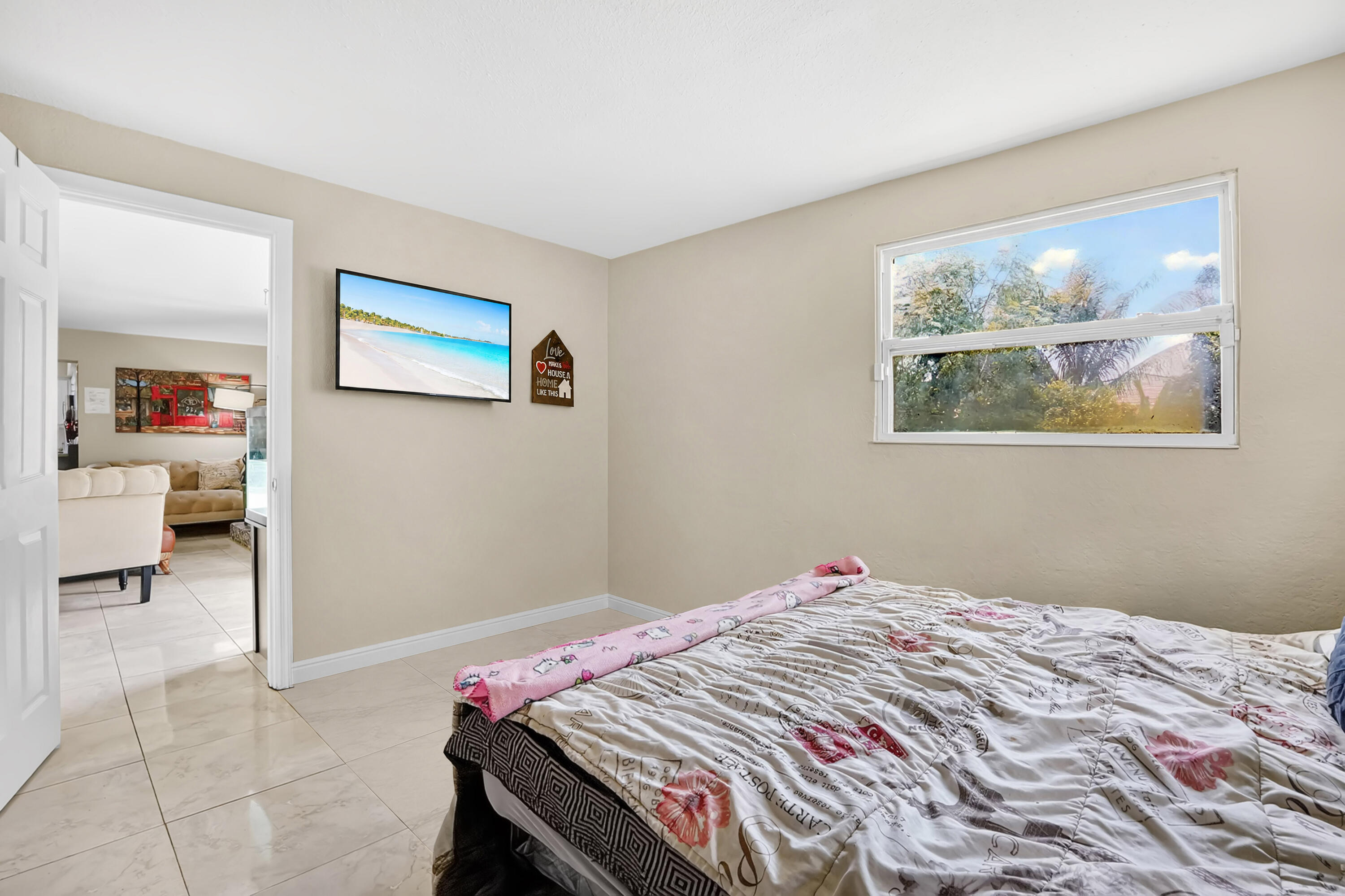 5801 NW 14th Court