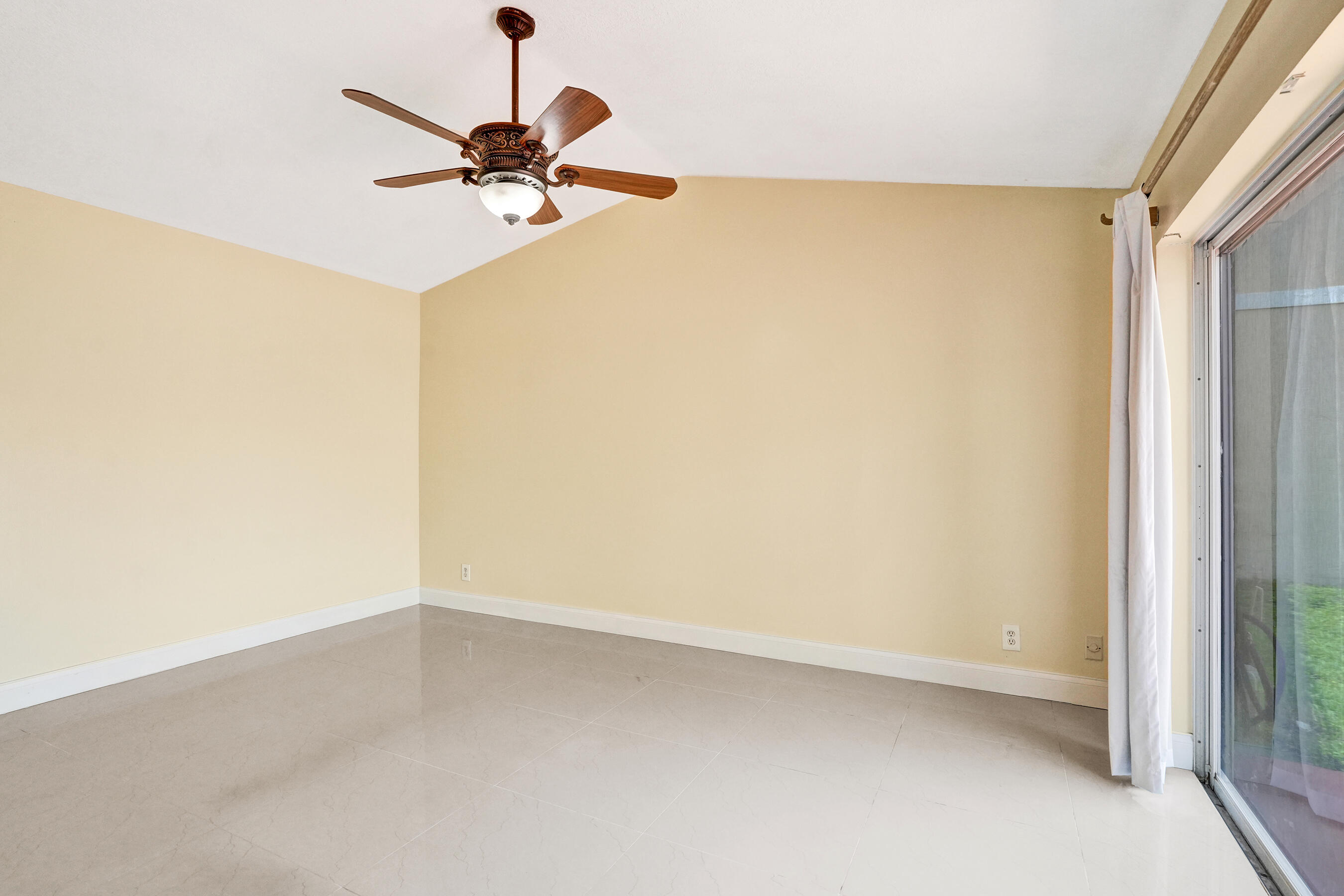 17866 SW 10th Lane