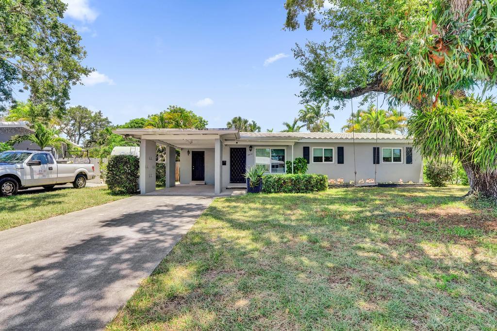 3201 SW 16th Court