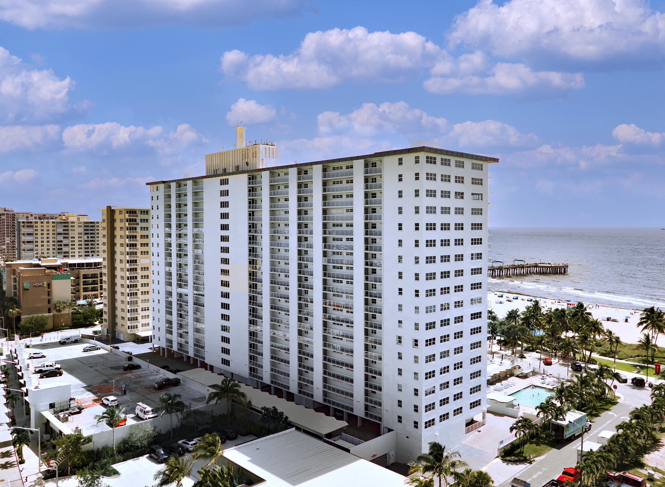 111 N Pompano Beach Boulevard Unit: 611