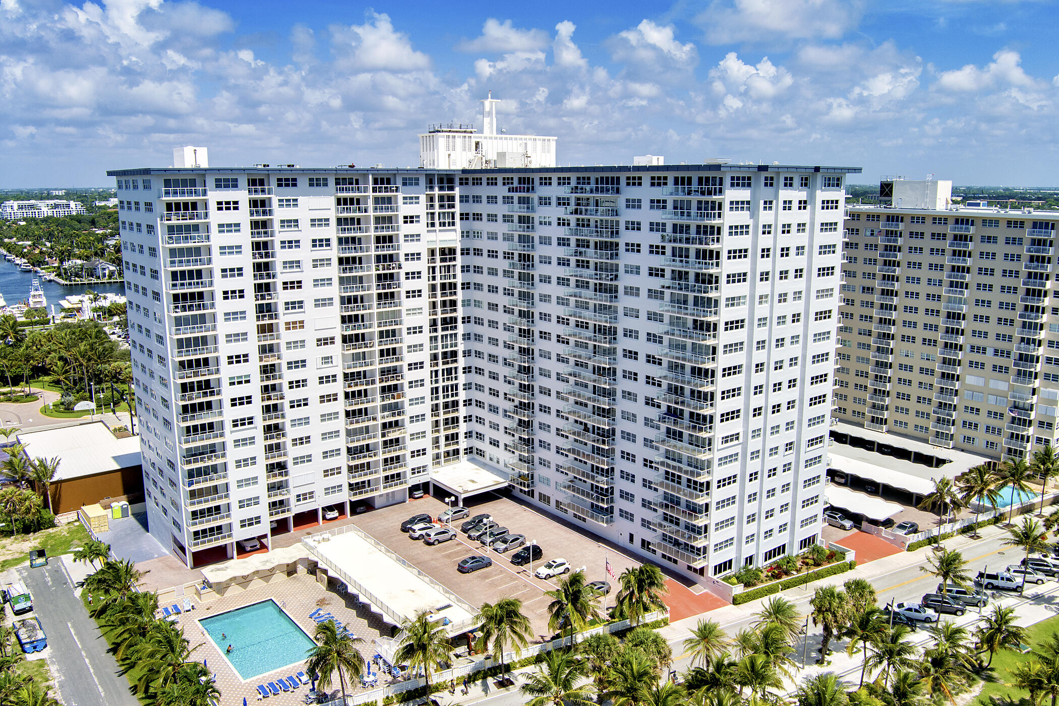 111 N Pompano Beach Boulevard Unit: 611