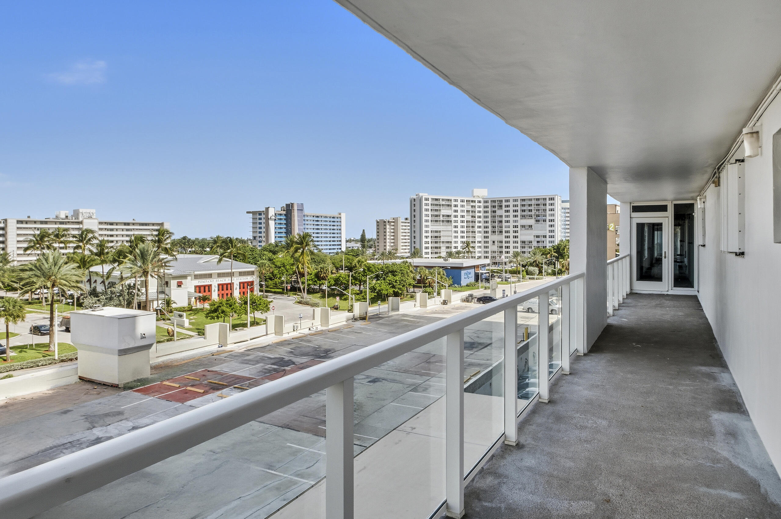 111 N Pompano Beach Boulevard Unit: 611