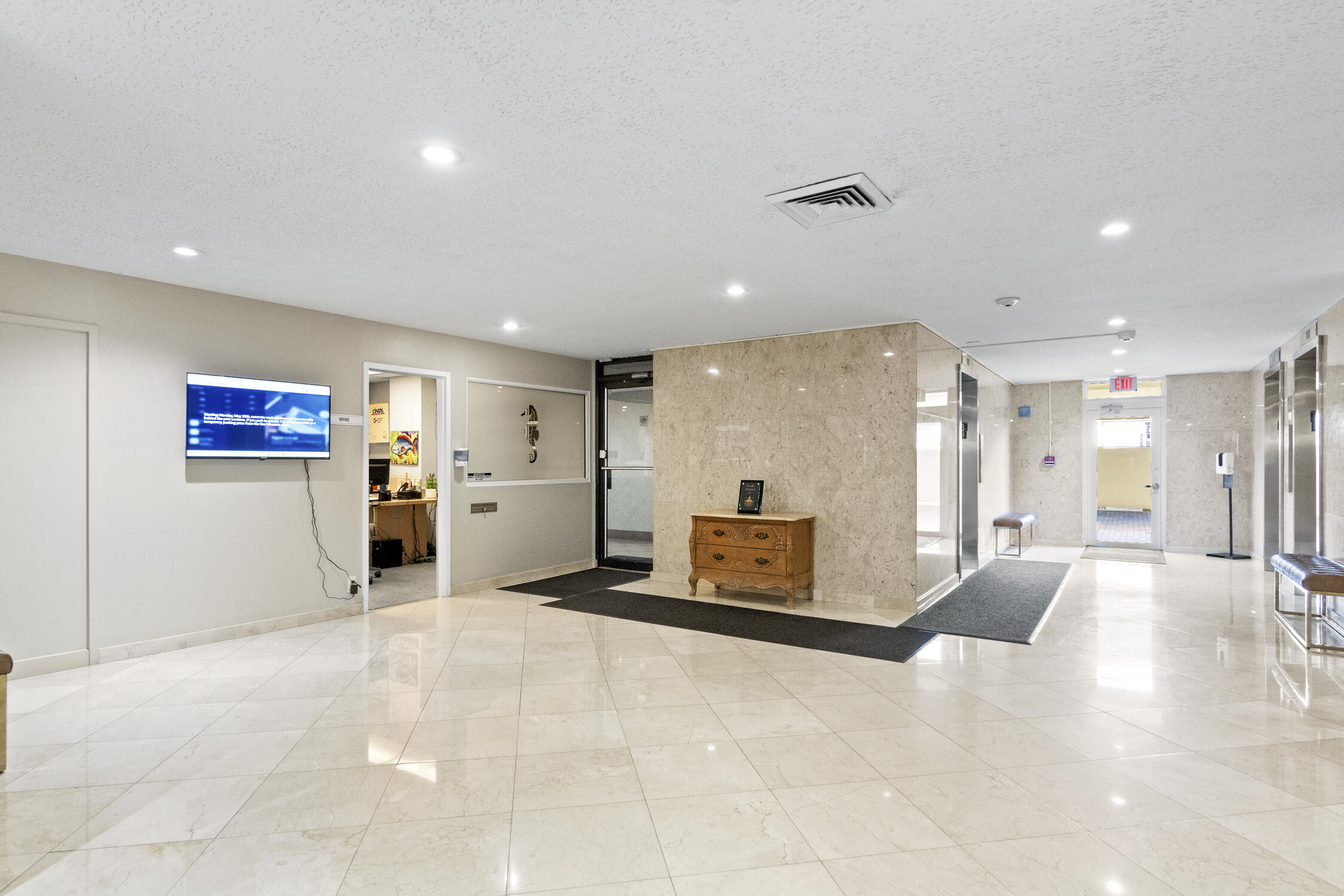 111 N Pompano Beach Boulevard Unit: 611
