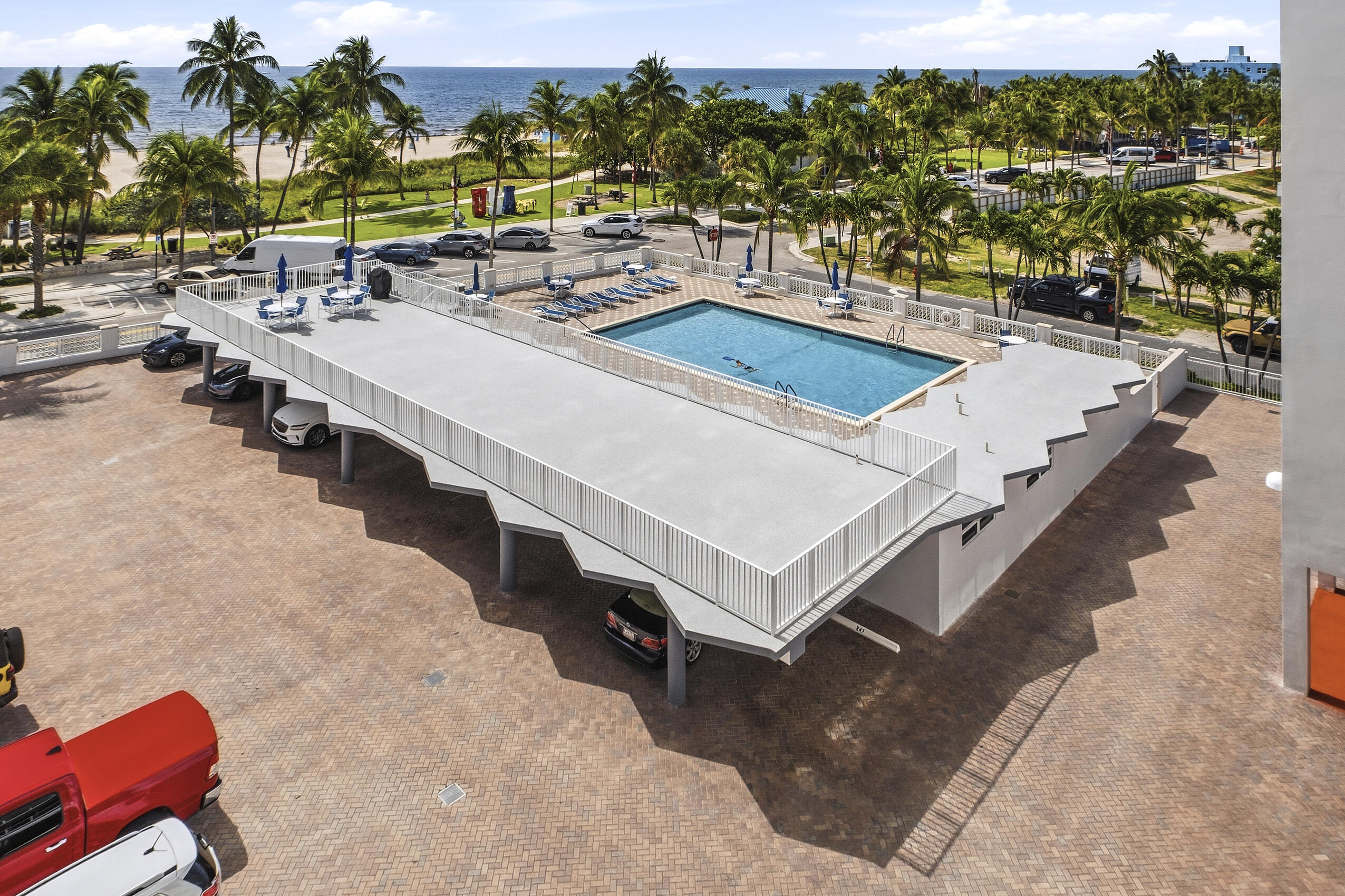 111 N Pompano Beach Boulevard Unit: 611
