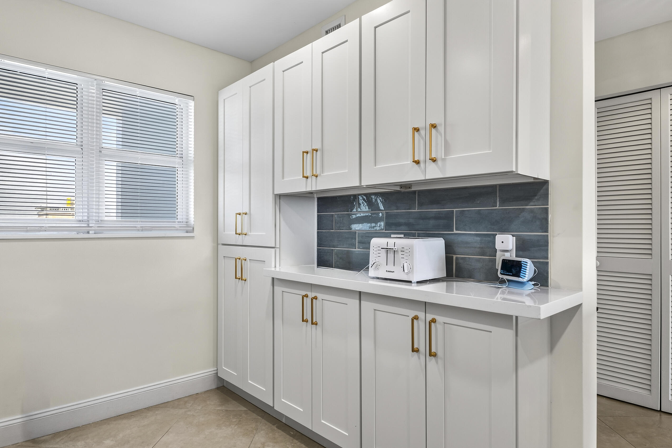 111 N Pompano Beach Boulevard Unit: 611