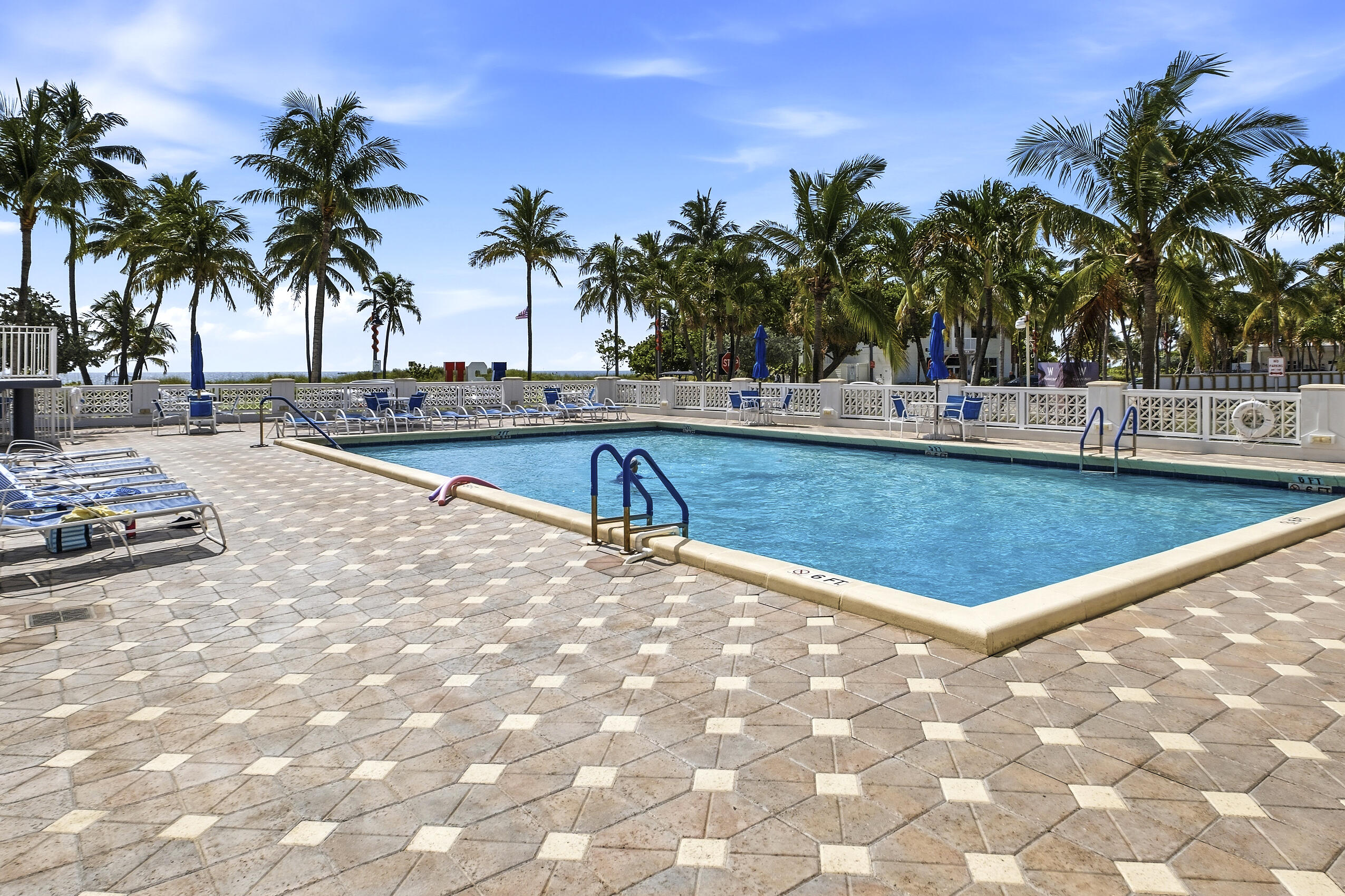 111 N Pompano Beach Boulevard Unit: 611
