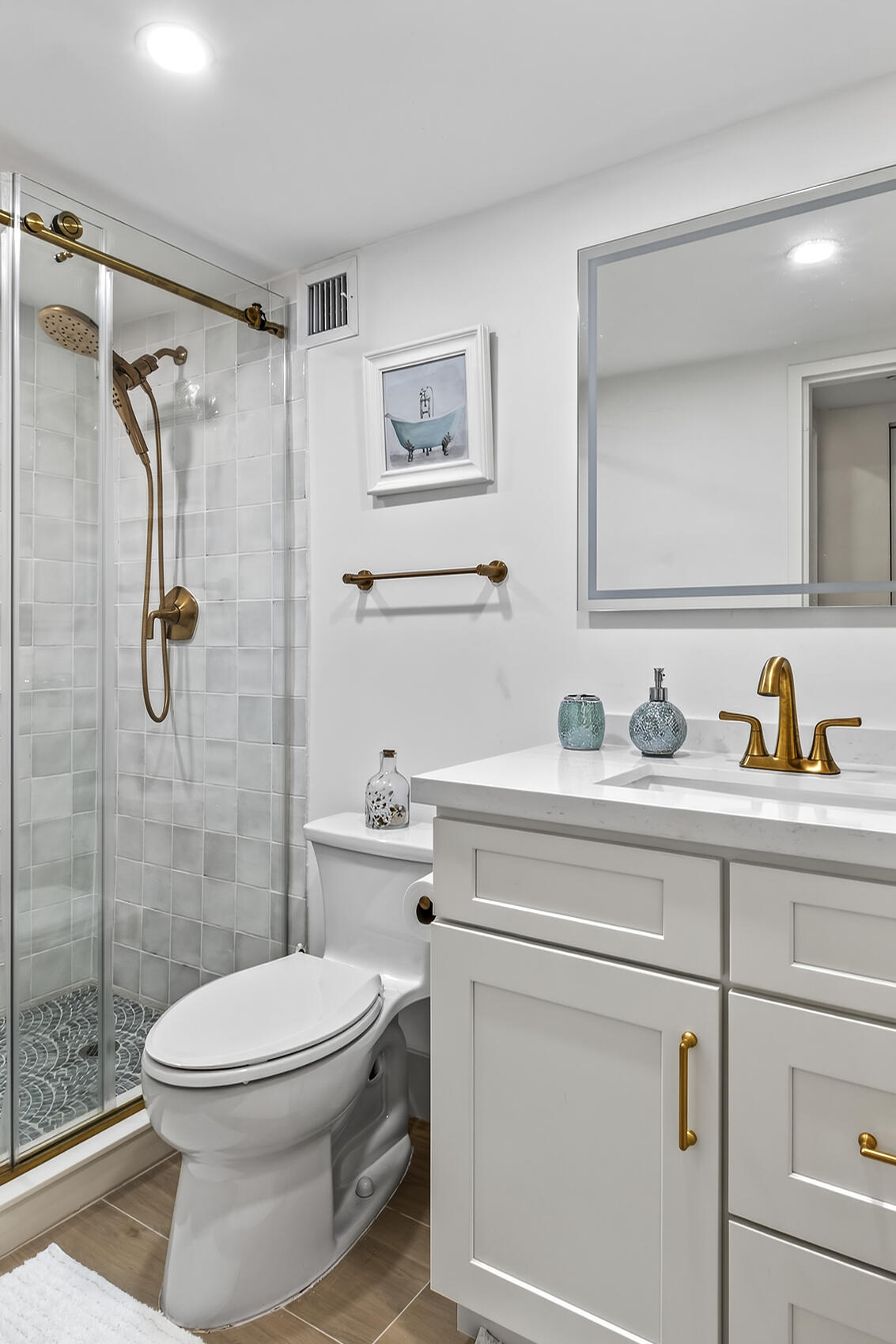 111 N Pompano Beach Boulevard Unit: 611