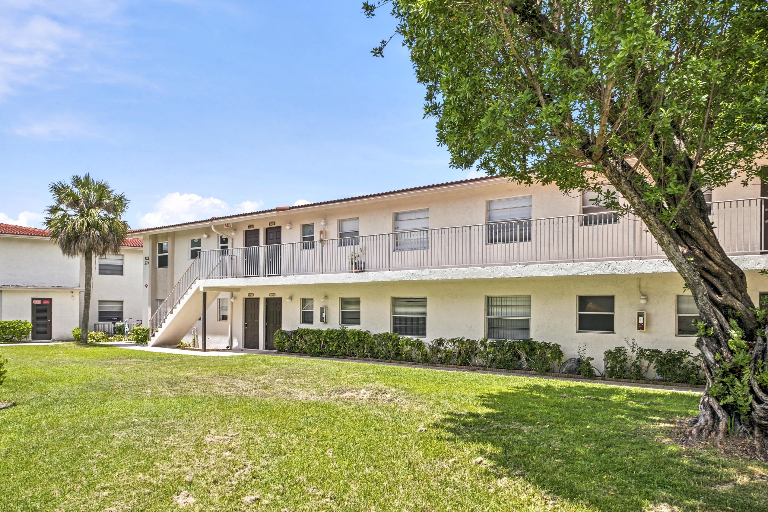 3236 CORAL RIDGE Drive 3236