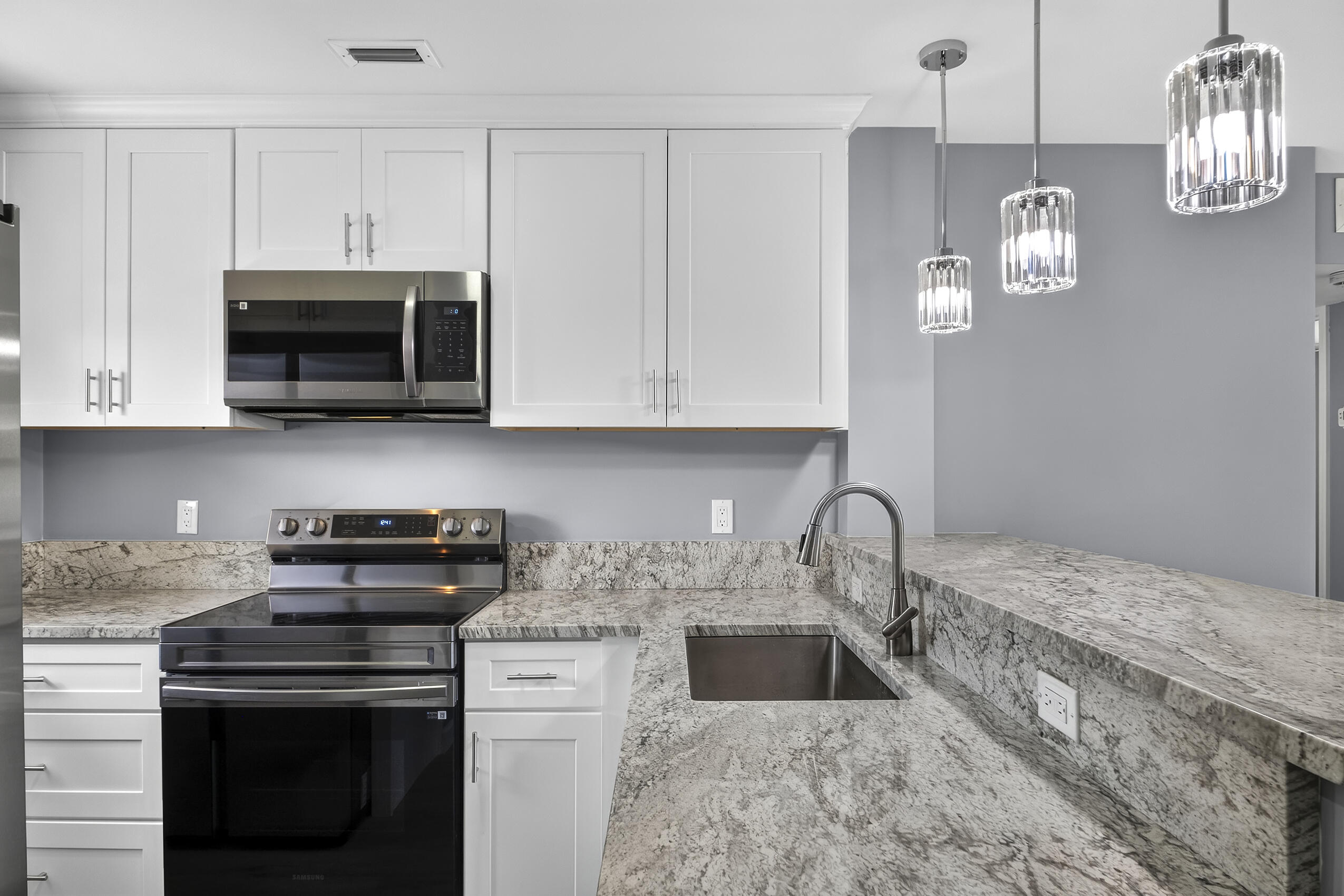 3236 CORAL RIDGE Drive 3236