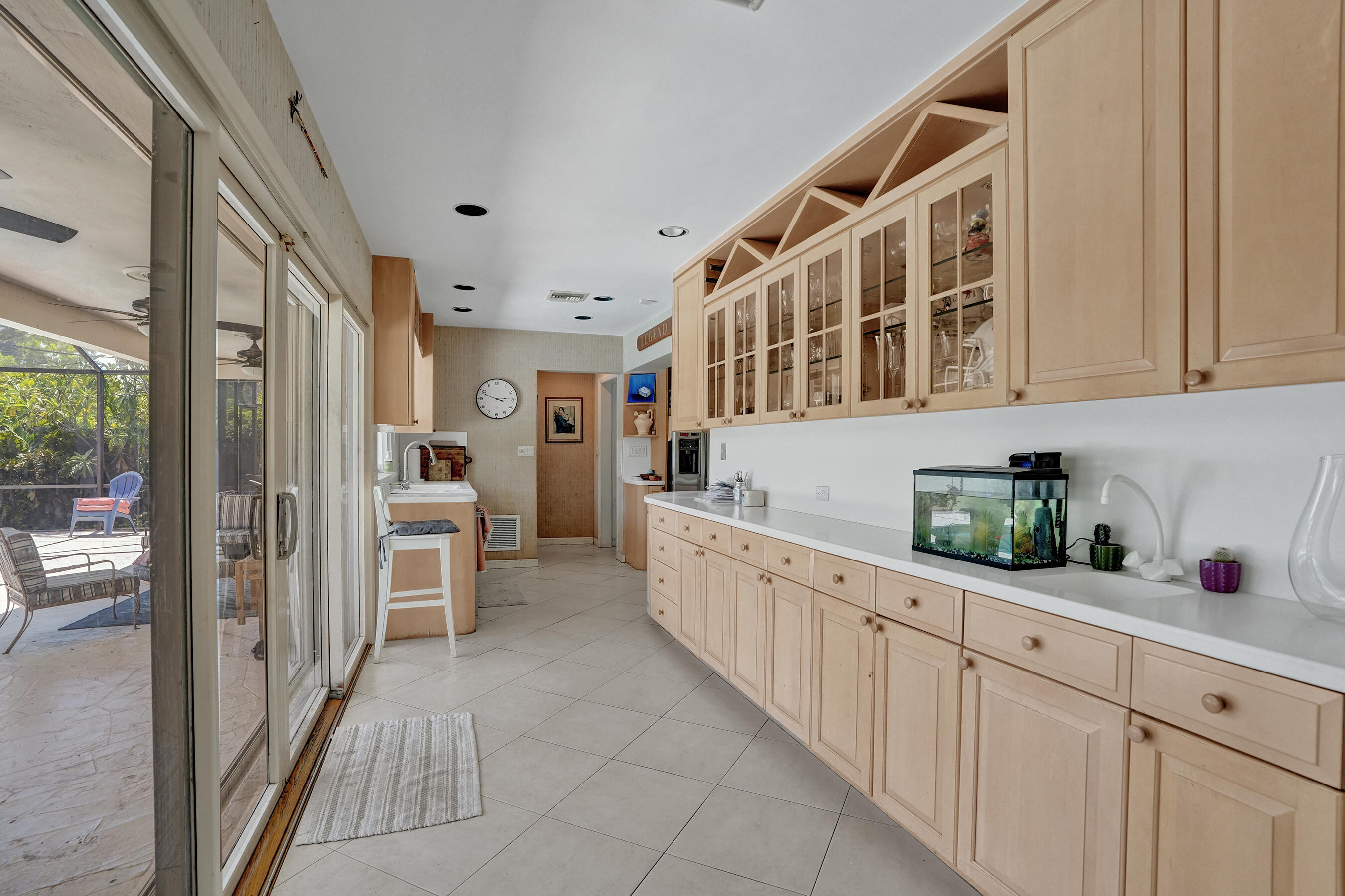 2756 NE 35th Street