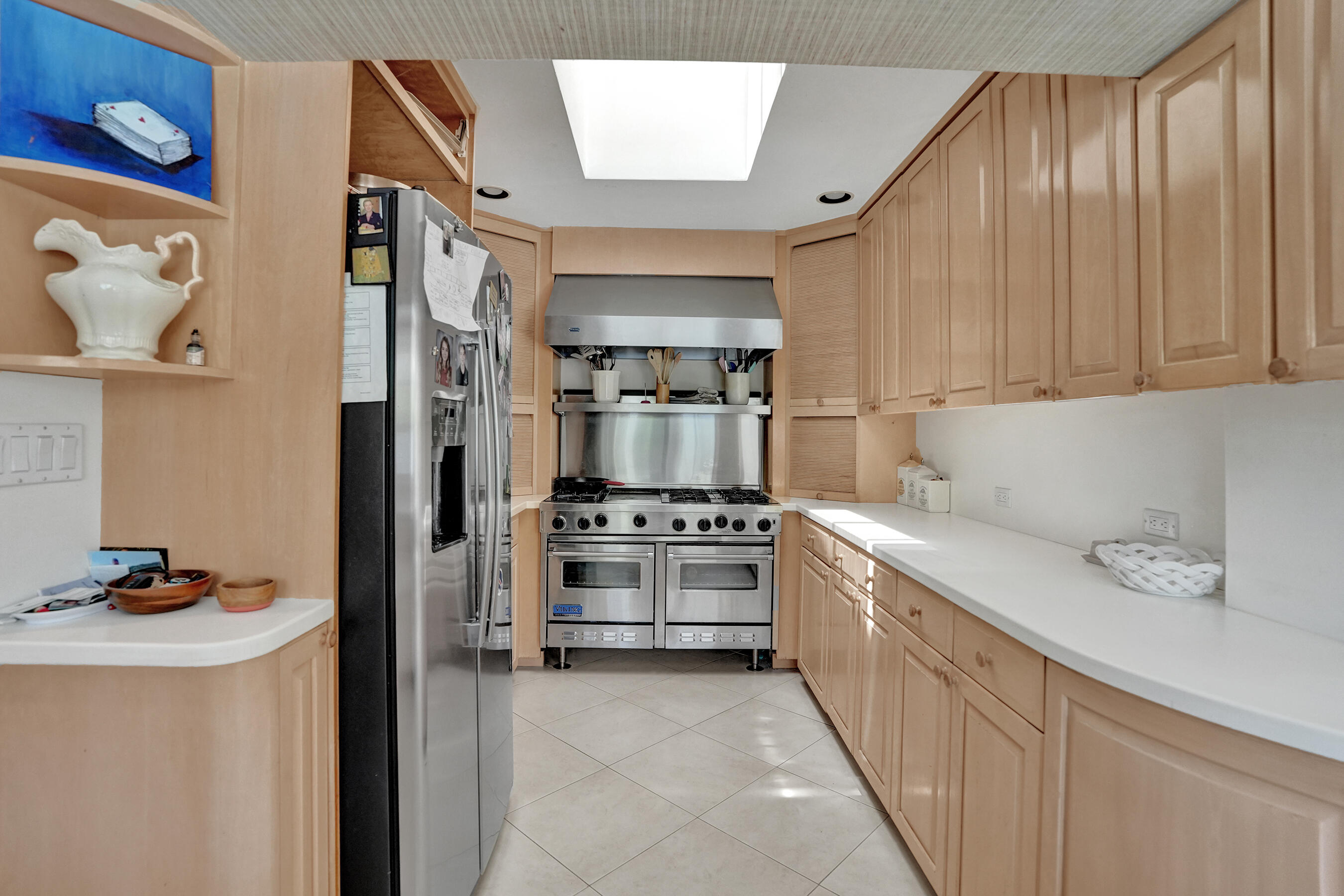 2756 NE 35th Street