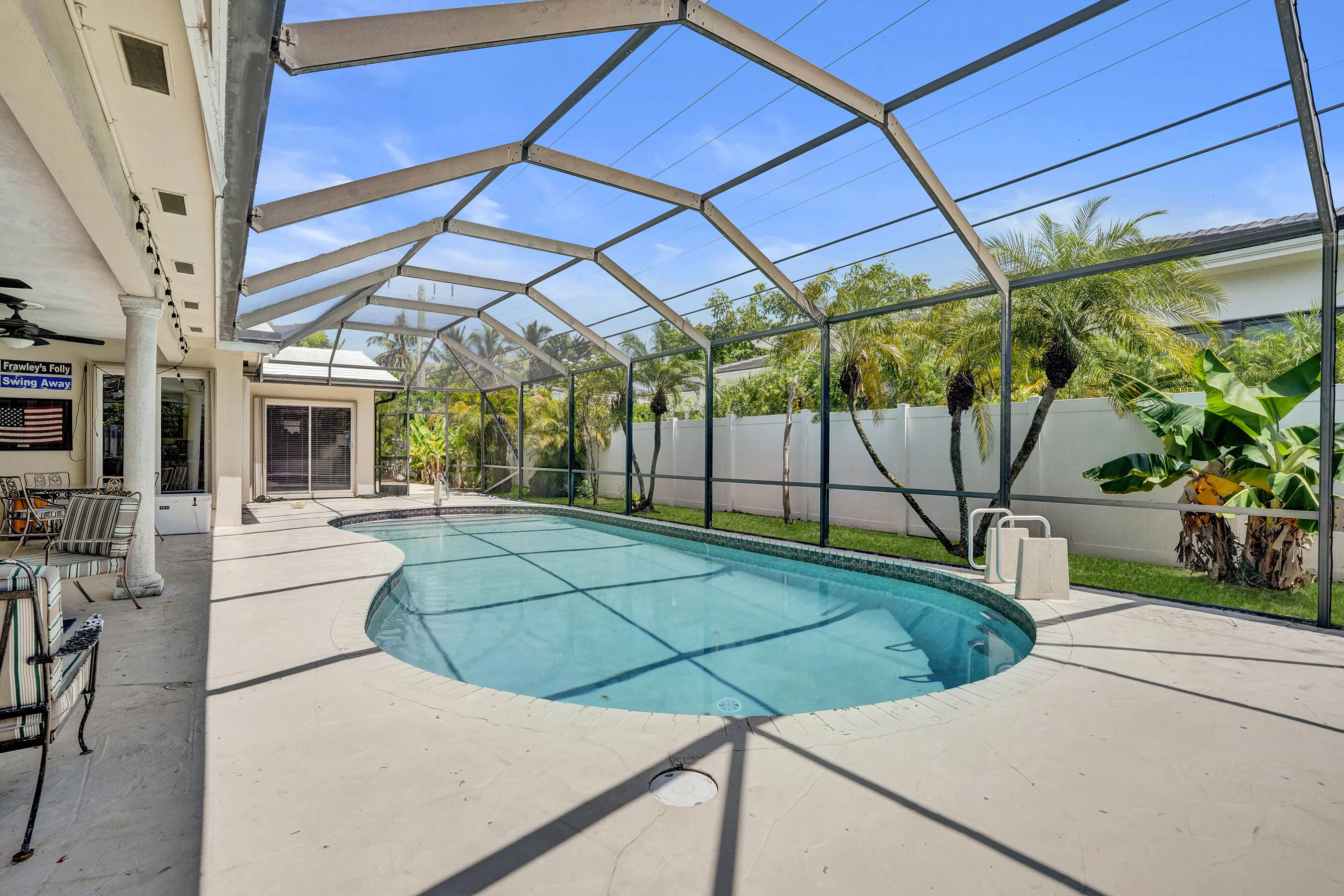 2756 NE 35th Street