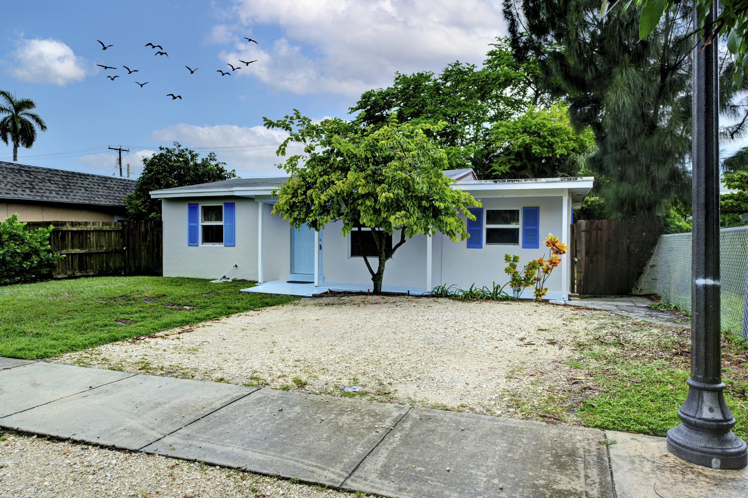 741 NW 4TH Avenue