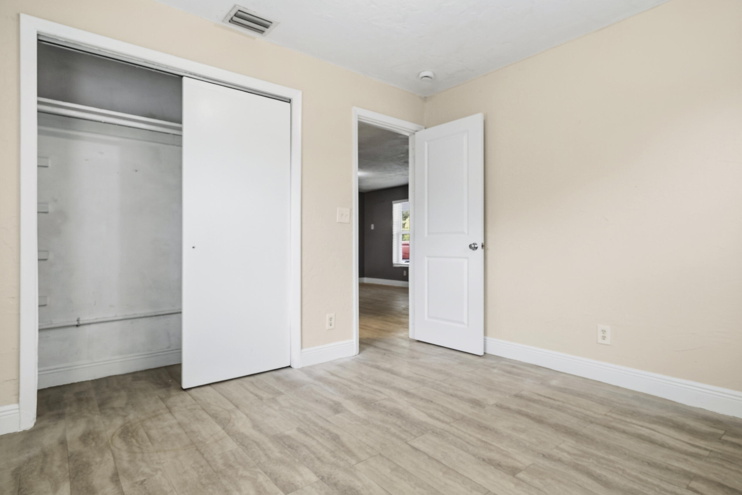 741 NW 4TH Avenue