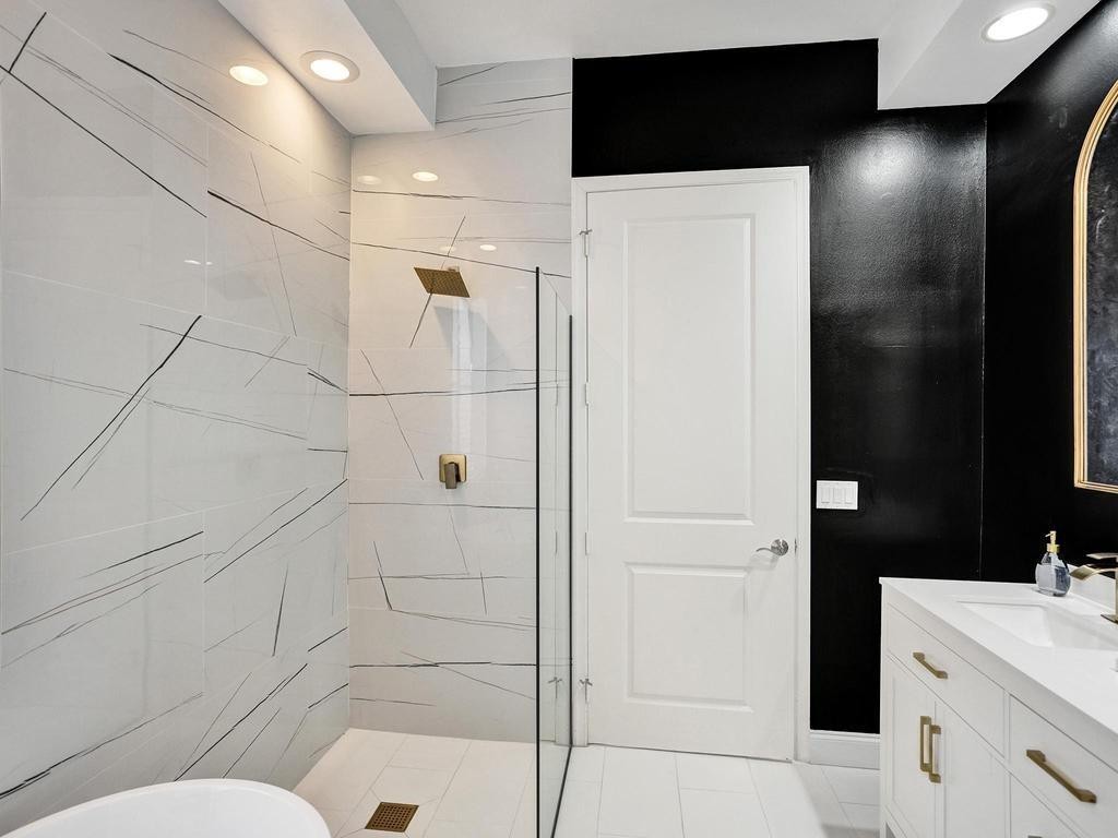 2925 NW 126th Ave Unit: 308-1