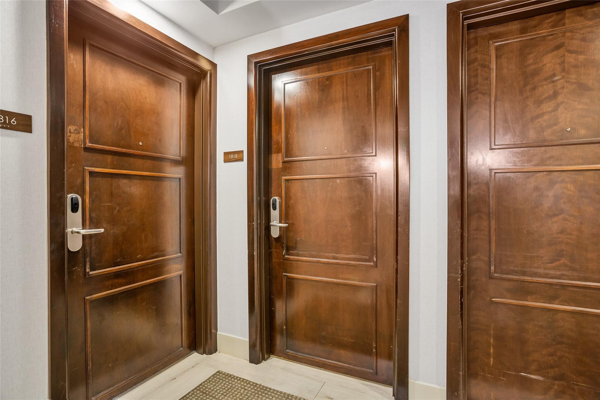 505 N Beach Blvd 818