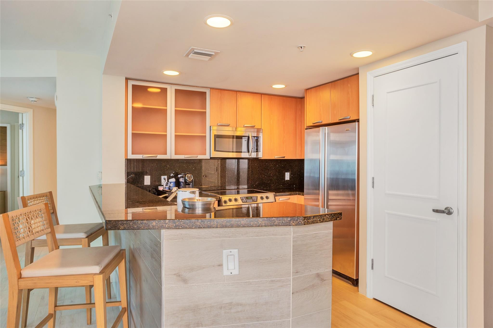 505 N Beach Blvd 818