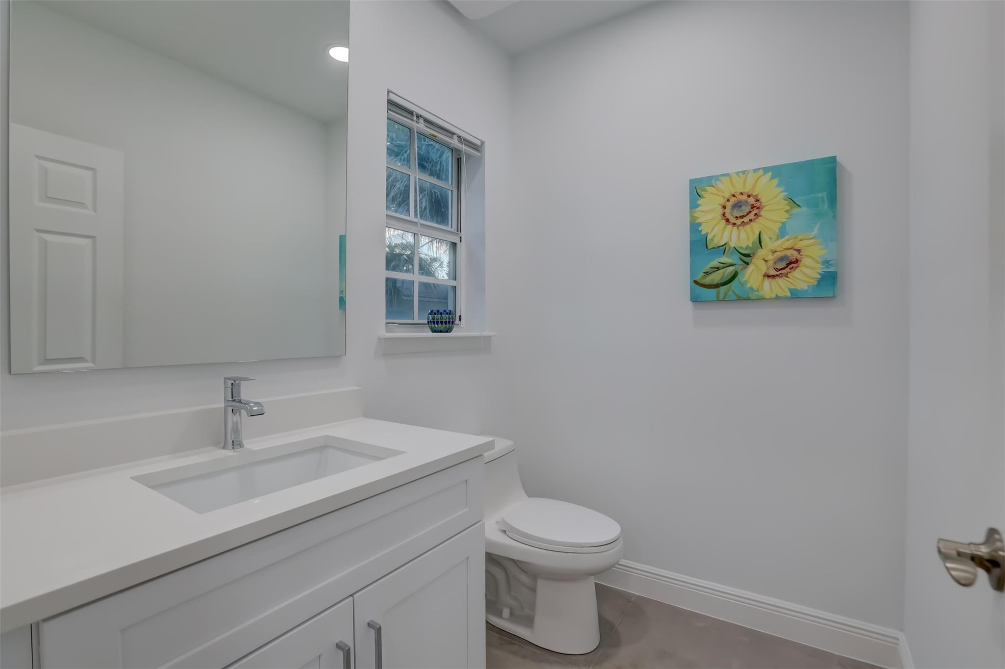 2706 NE 8th Ave 2706