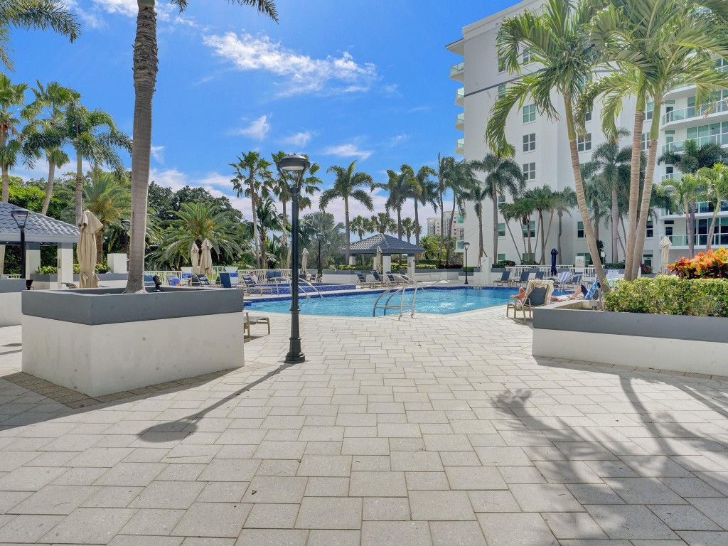 500 SE Mizner Boulevard Unit: A609