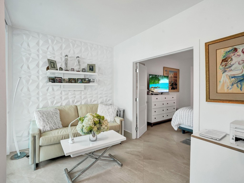 500 SE Mizner Boulevard Unit: A609