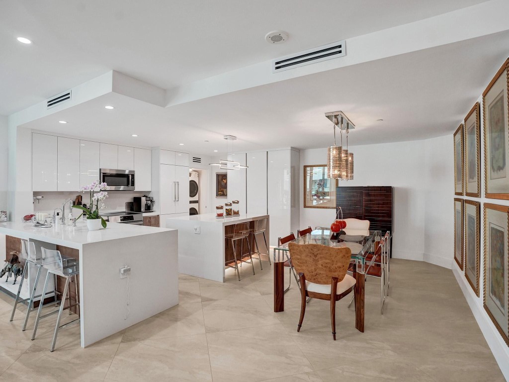 500 SE Mizner Boulevard Unit: A609