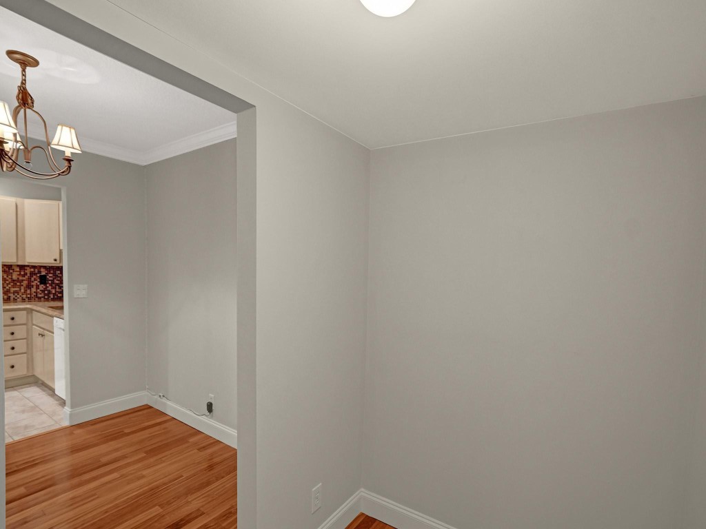 140 Cypress Club Dr 414