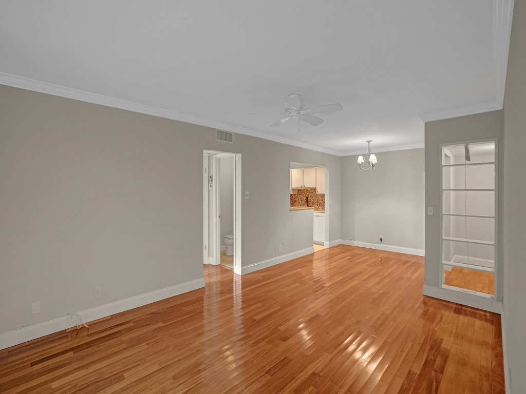 140 Cypress Club Dr 414