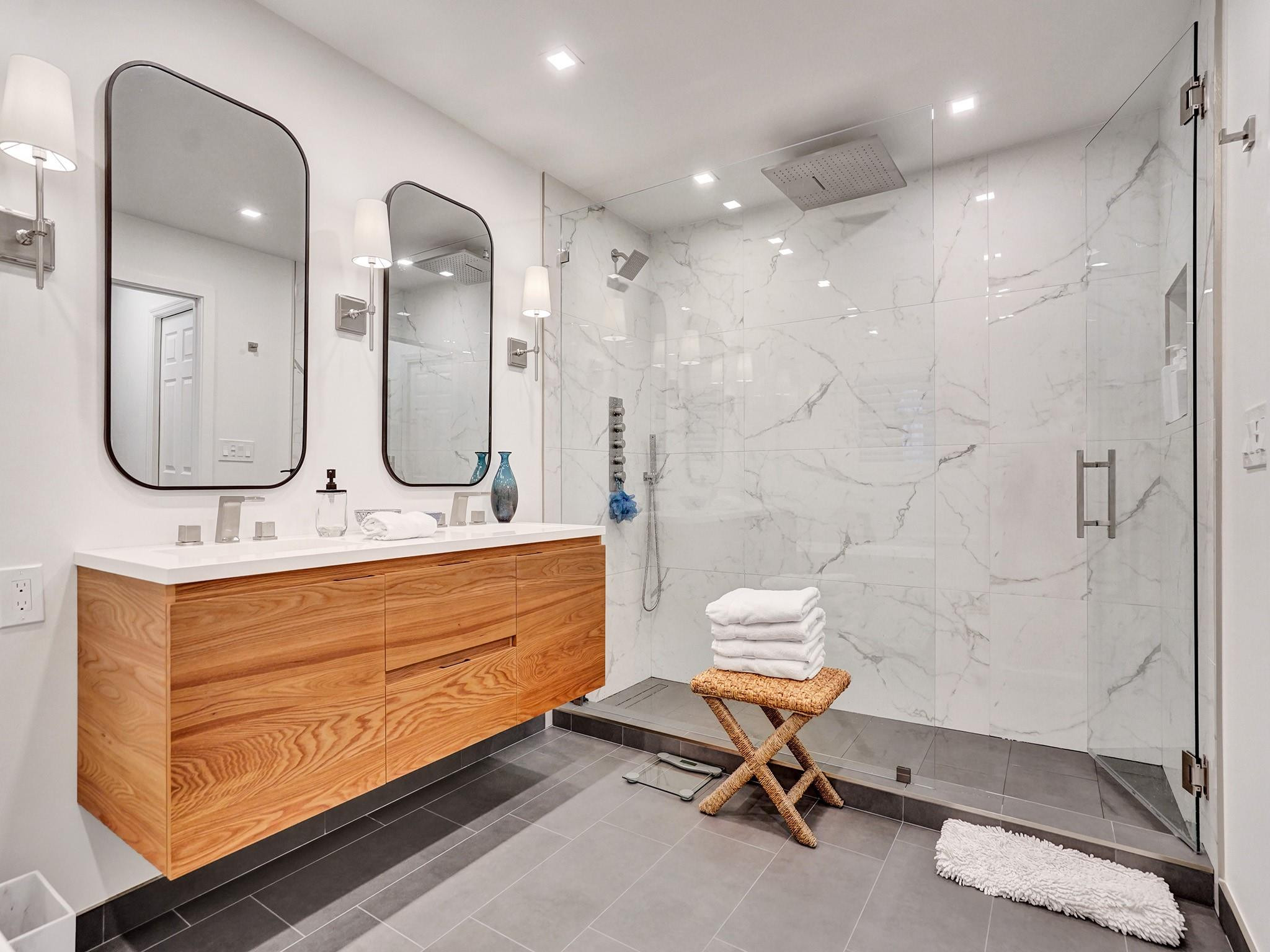 632 NW 28th St