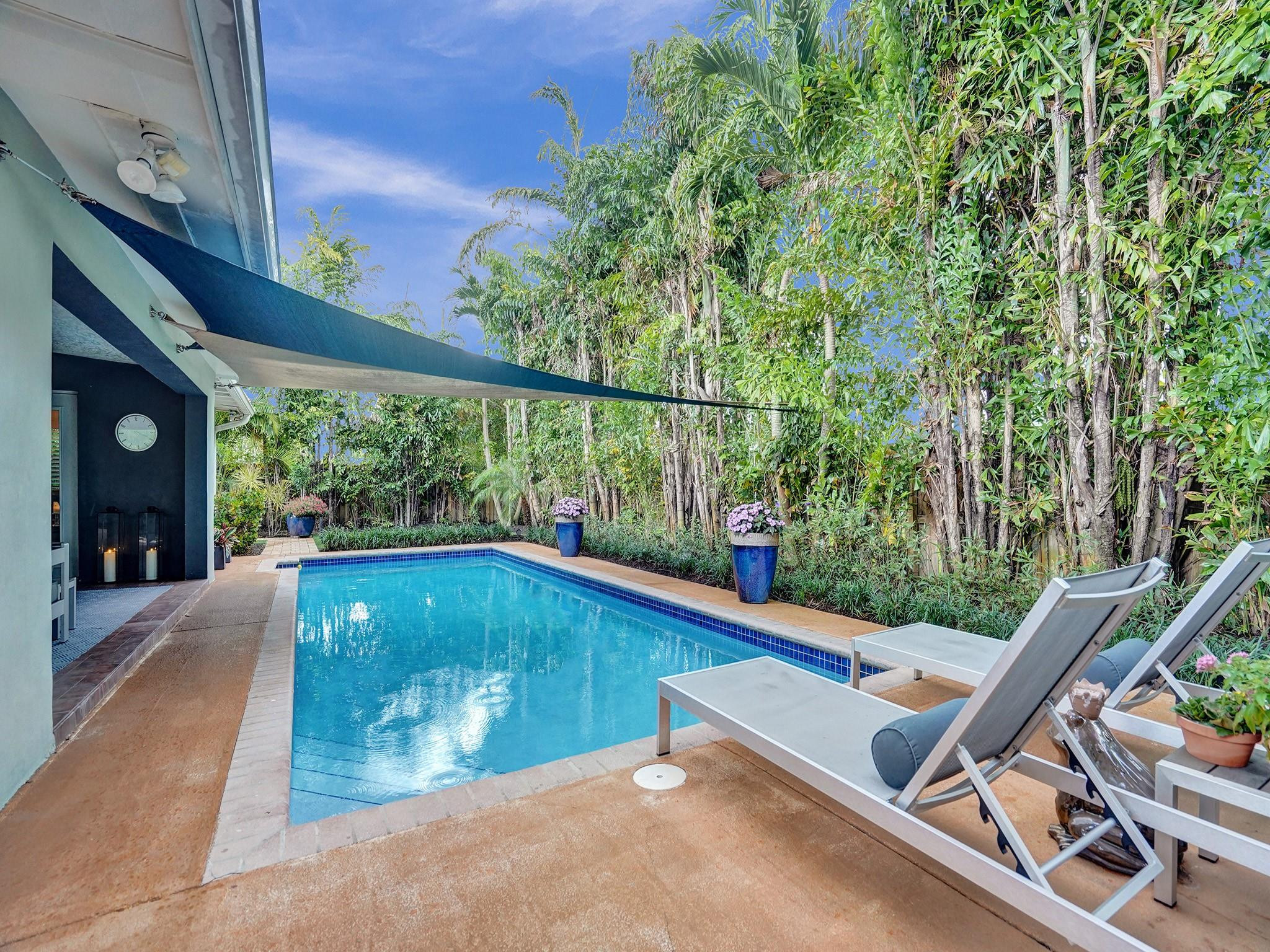 632 NW 28th St