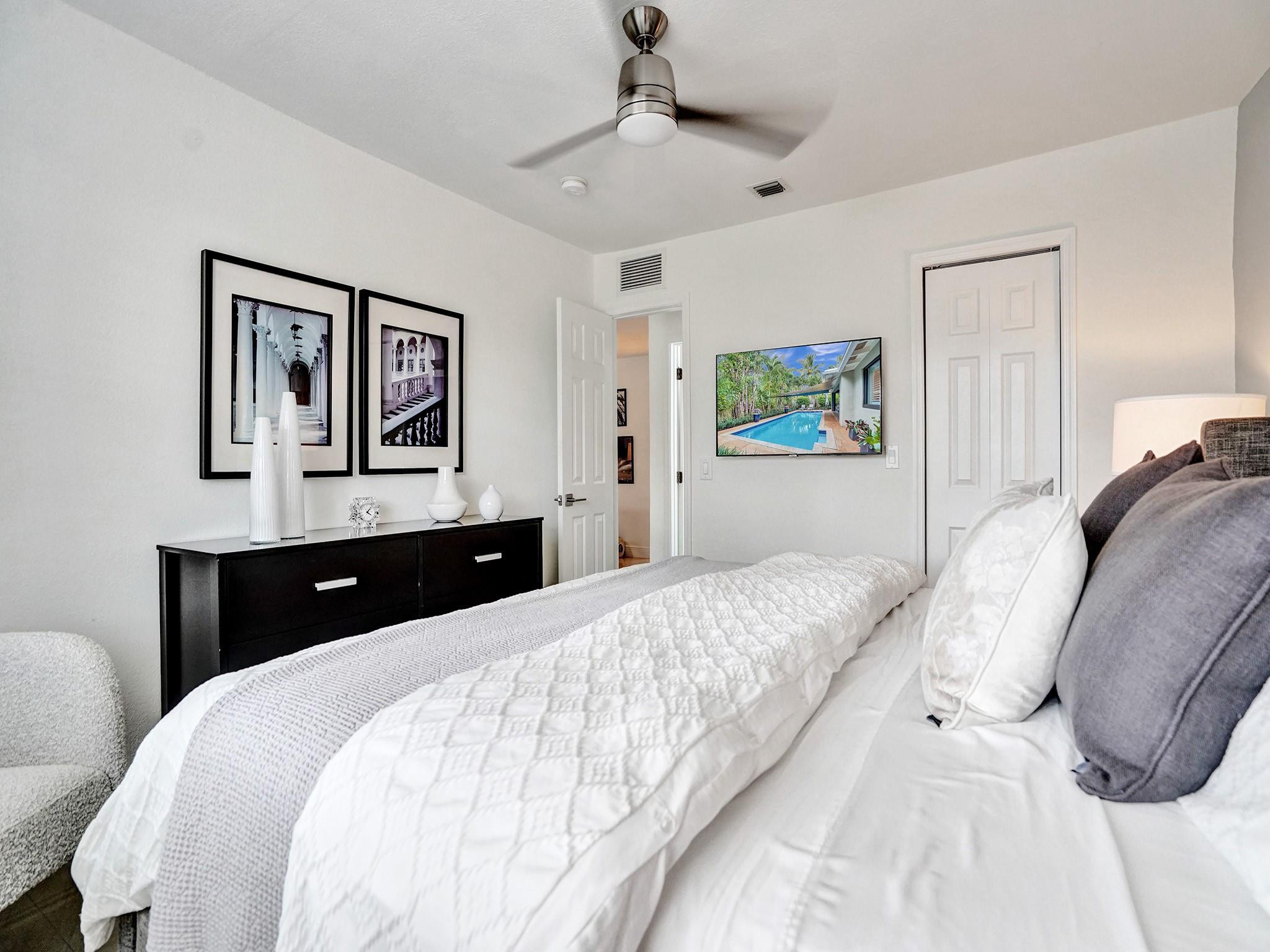 632 NW 28th St
