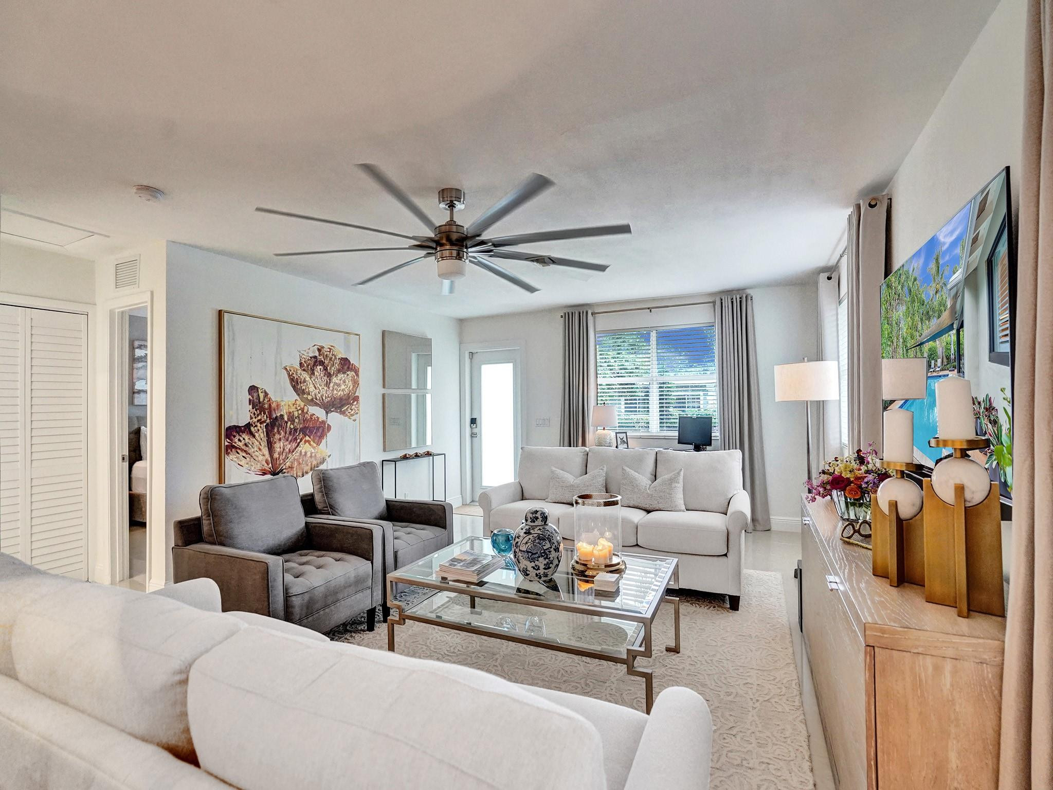 632 NW 28th St