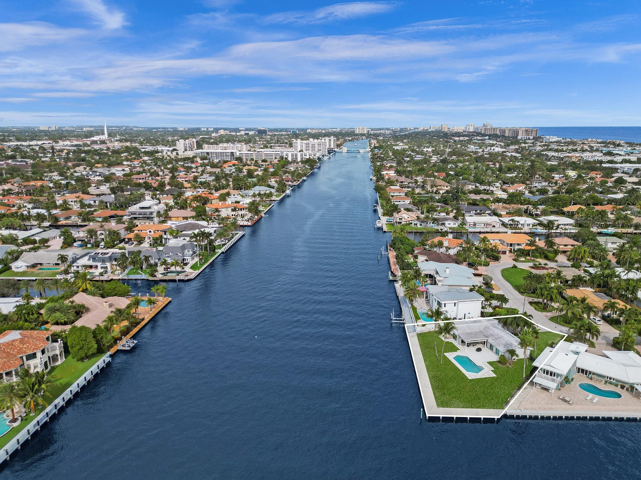 35 CASTLE HARBOR ISLE