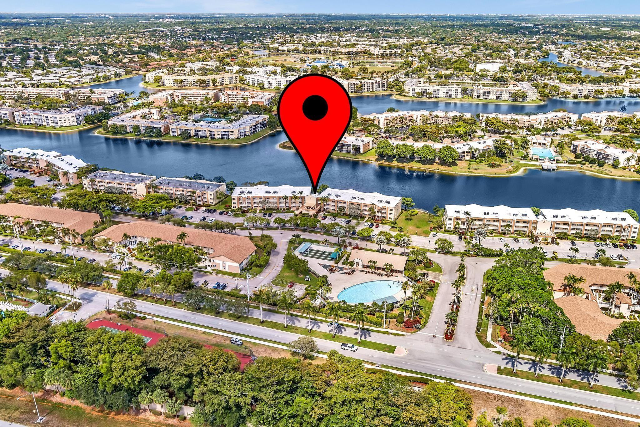 7340 N Devon Dr 111