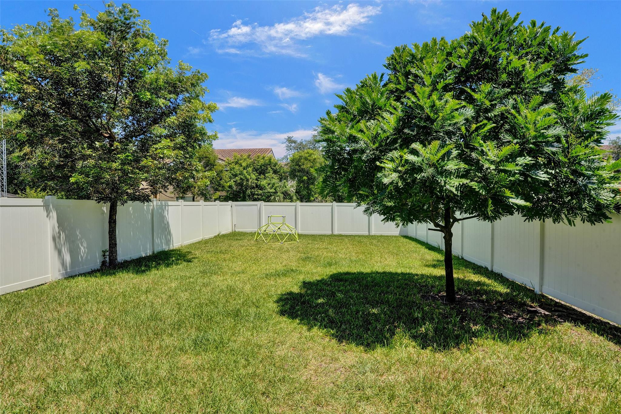 240 NW 36th Ave