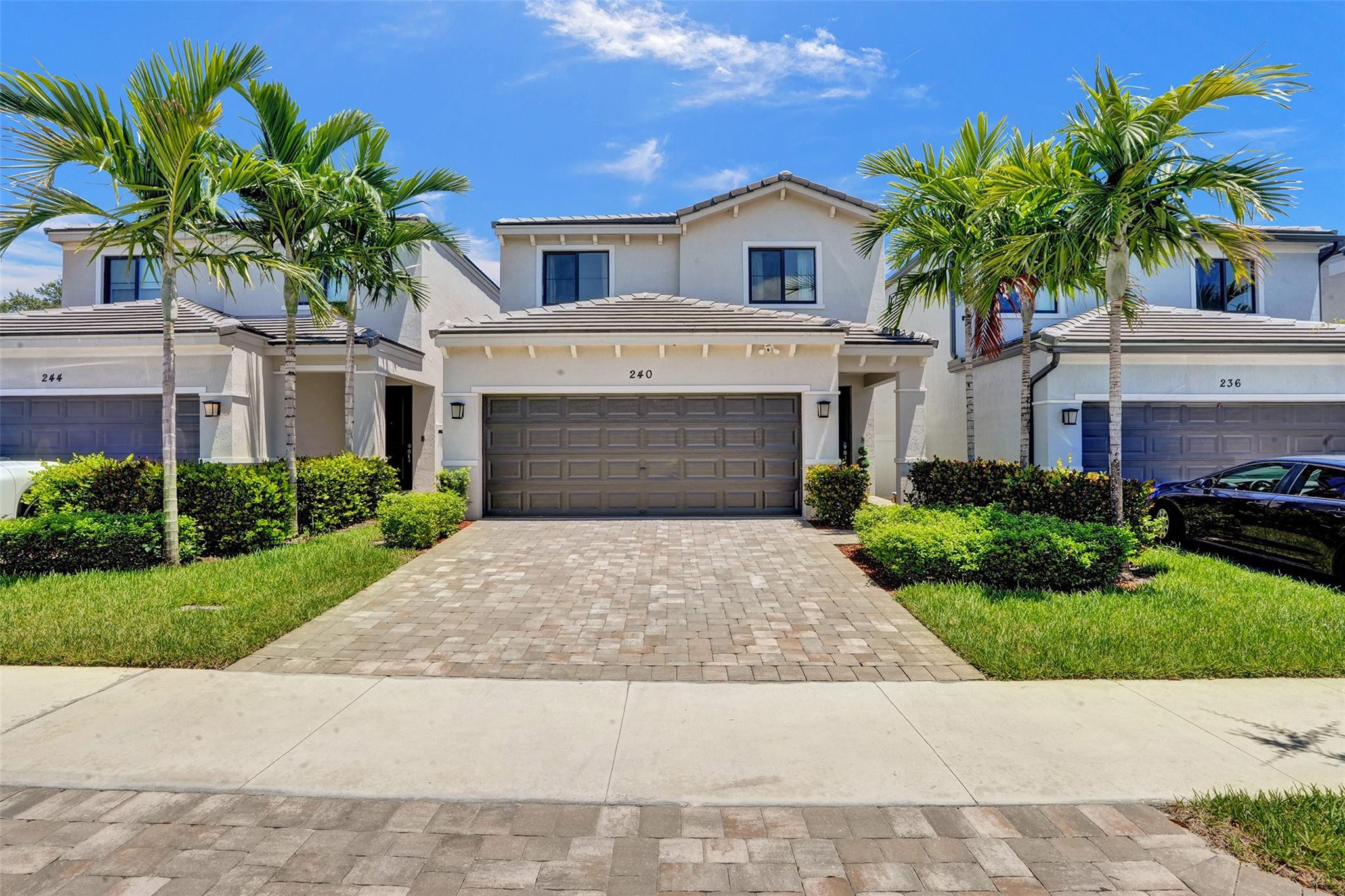 240 NW 36th Ave