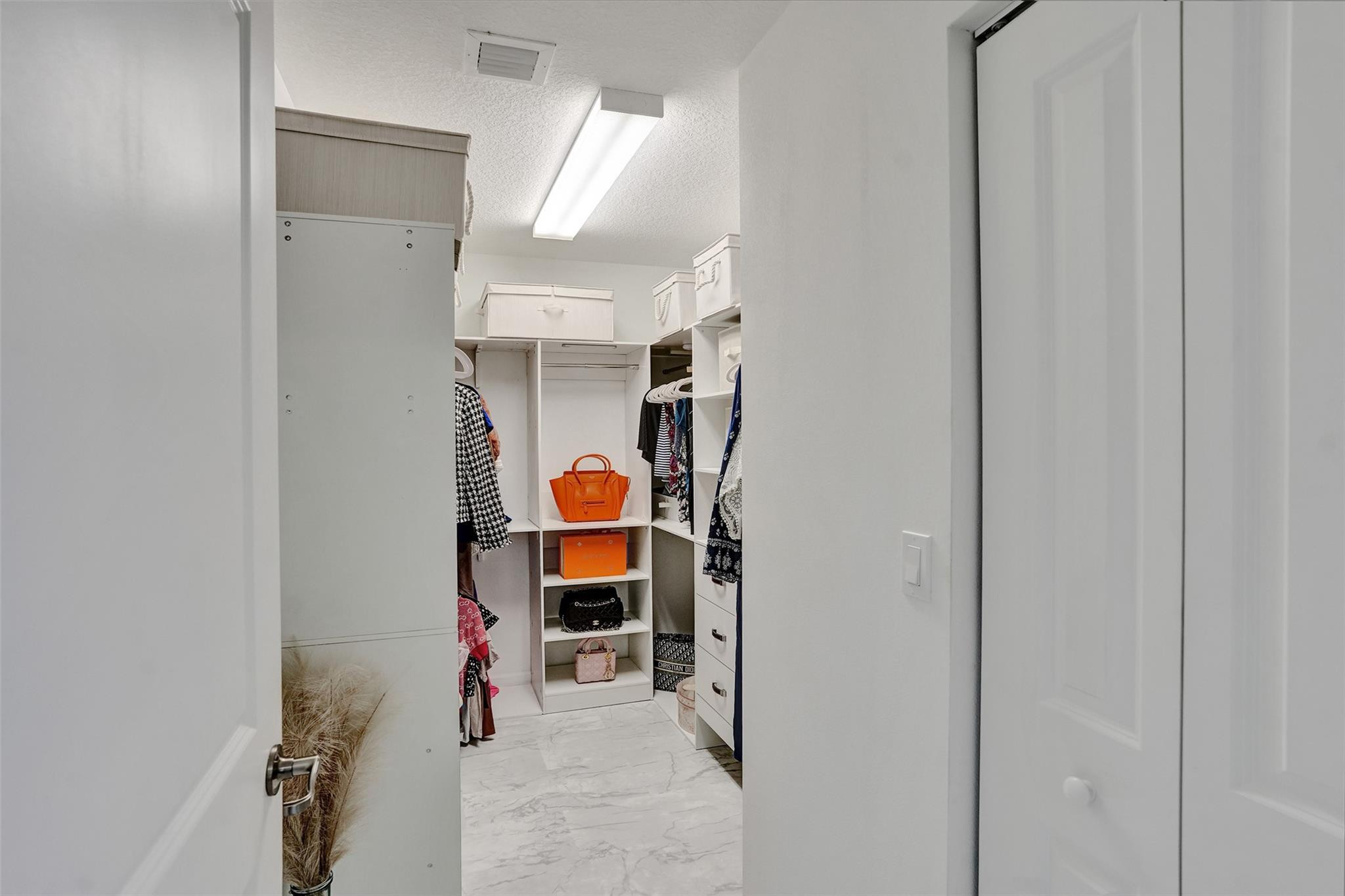 240 NW 36th Ave
