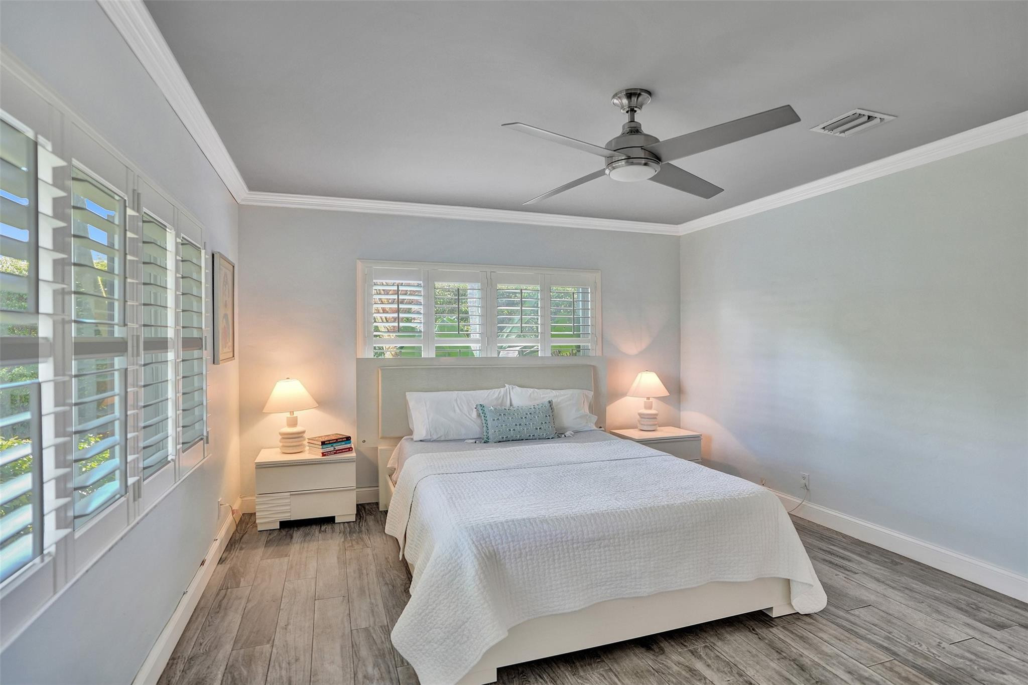 2610 Yacht Club Blvd