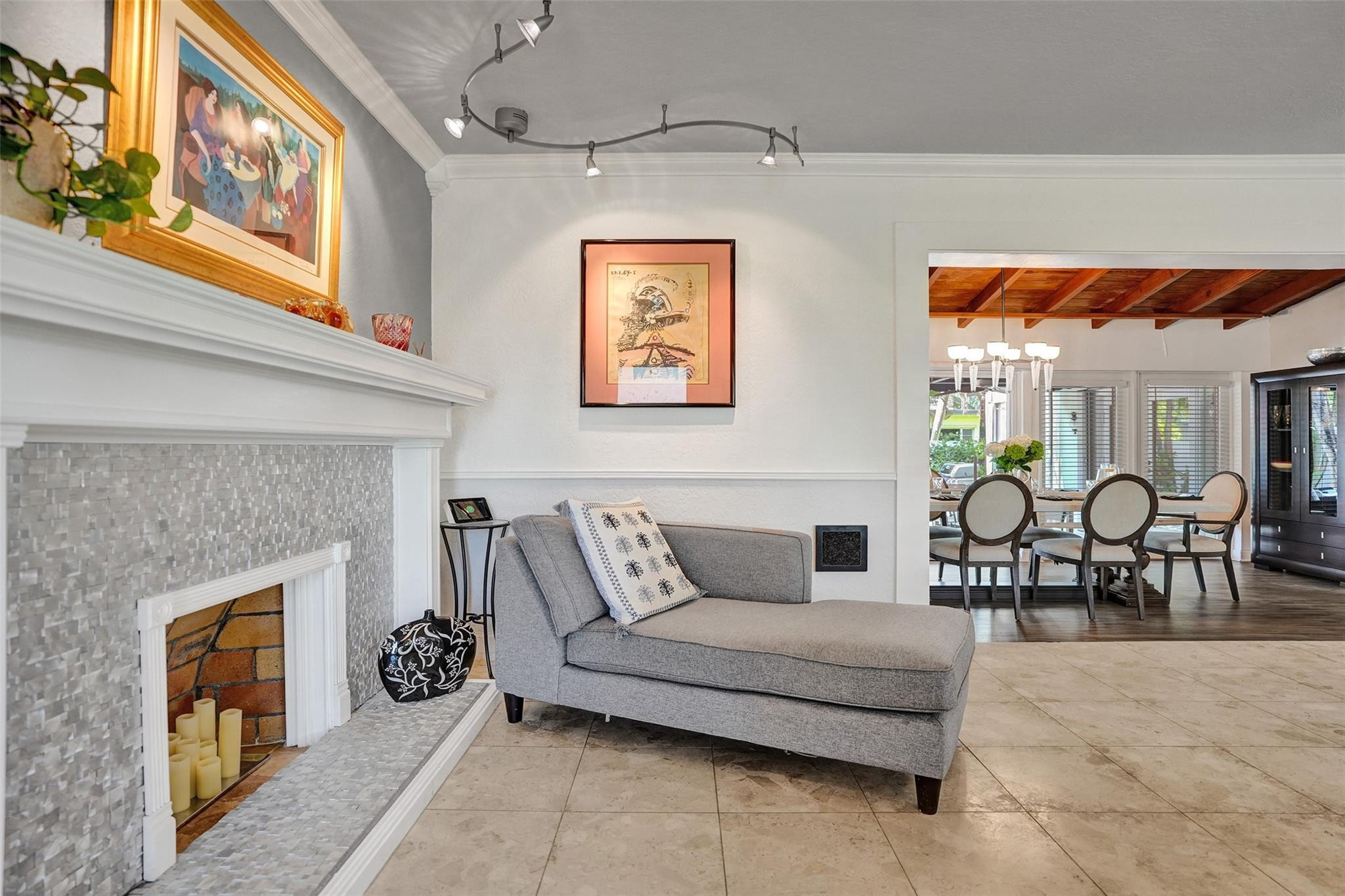 2610 Yacht Club Blvd