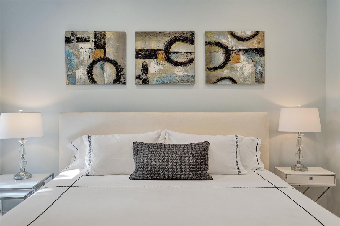 2610 Yacht Club Blvd