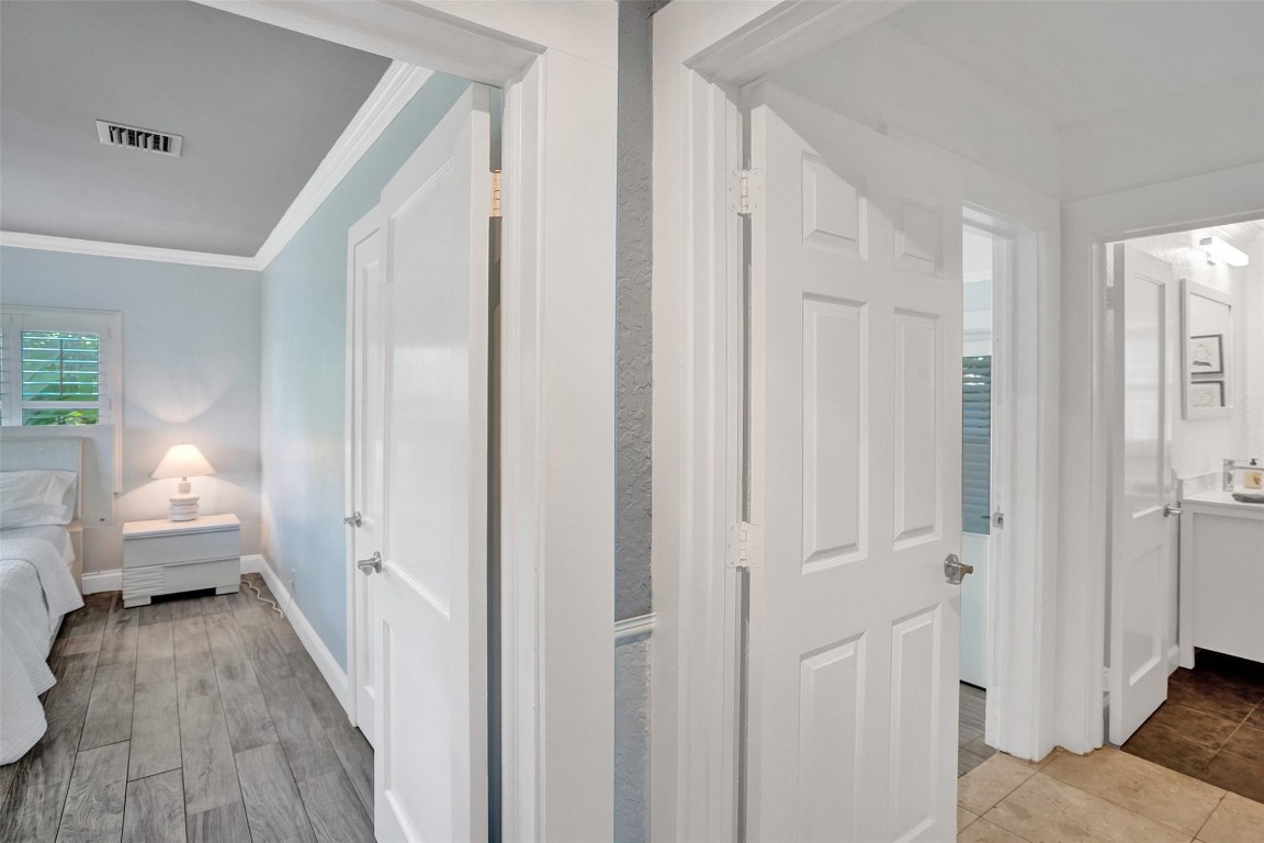 2610 Yacht Club Blvd