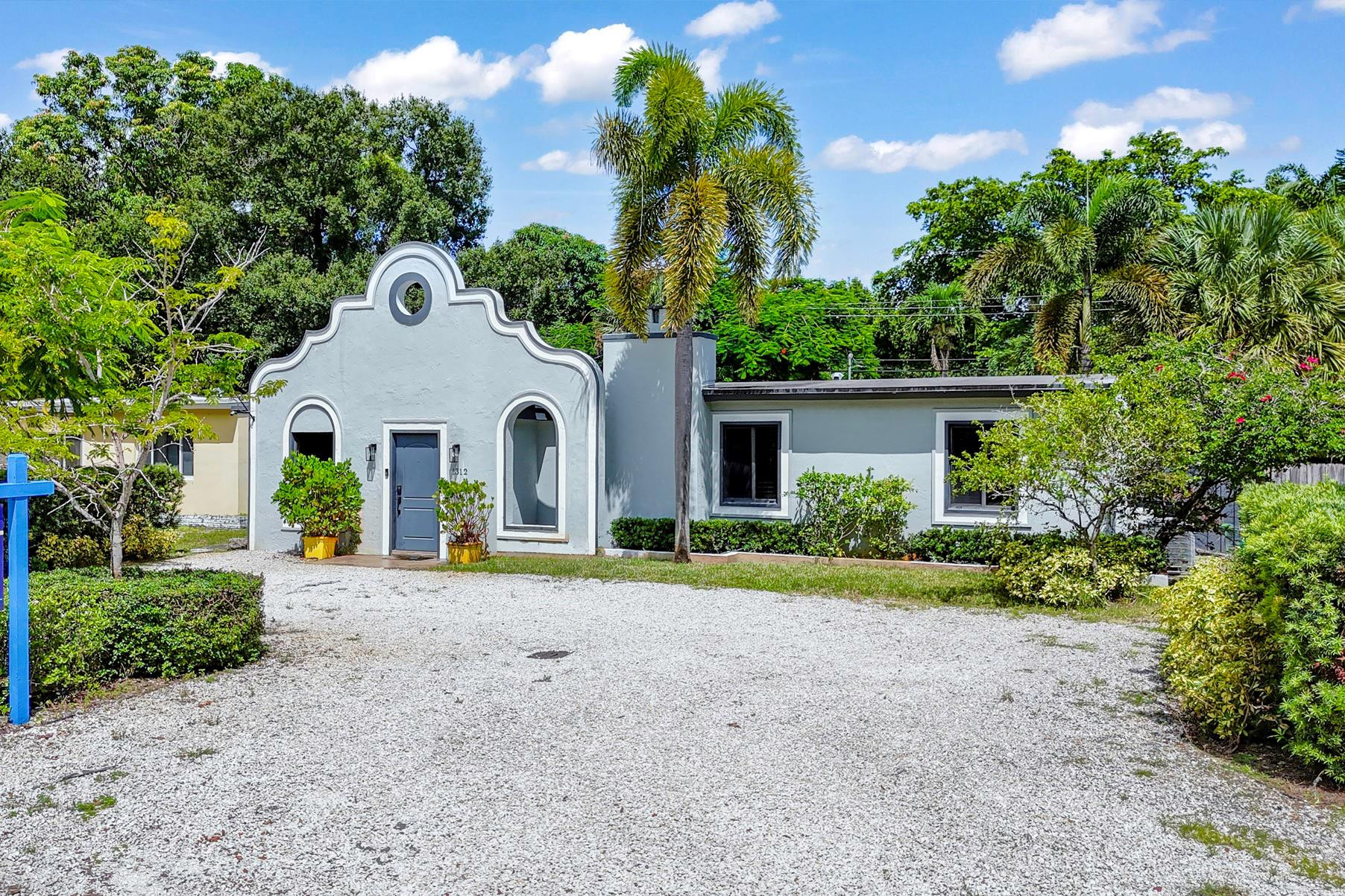 1312 SW 19th Ave