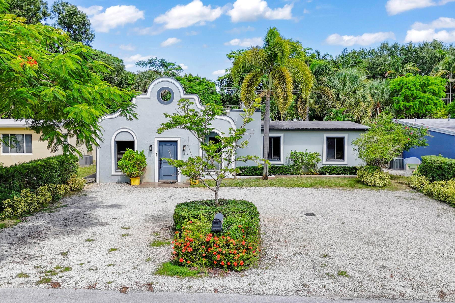 1312 SW 19th Ave