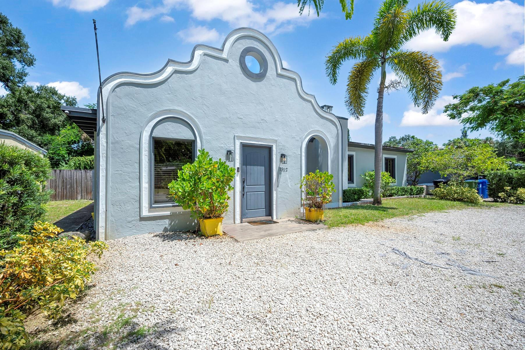 1312 SW 19th Ave