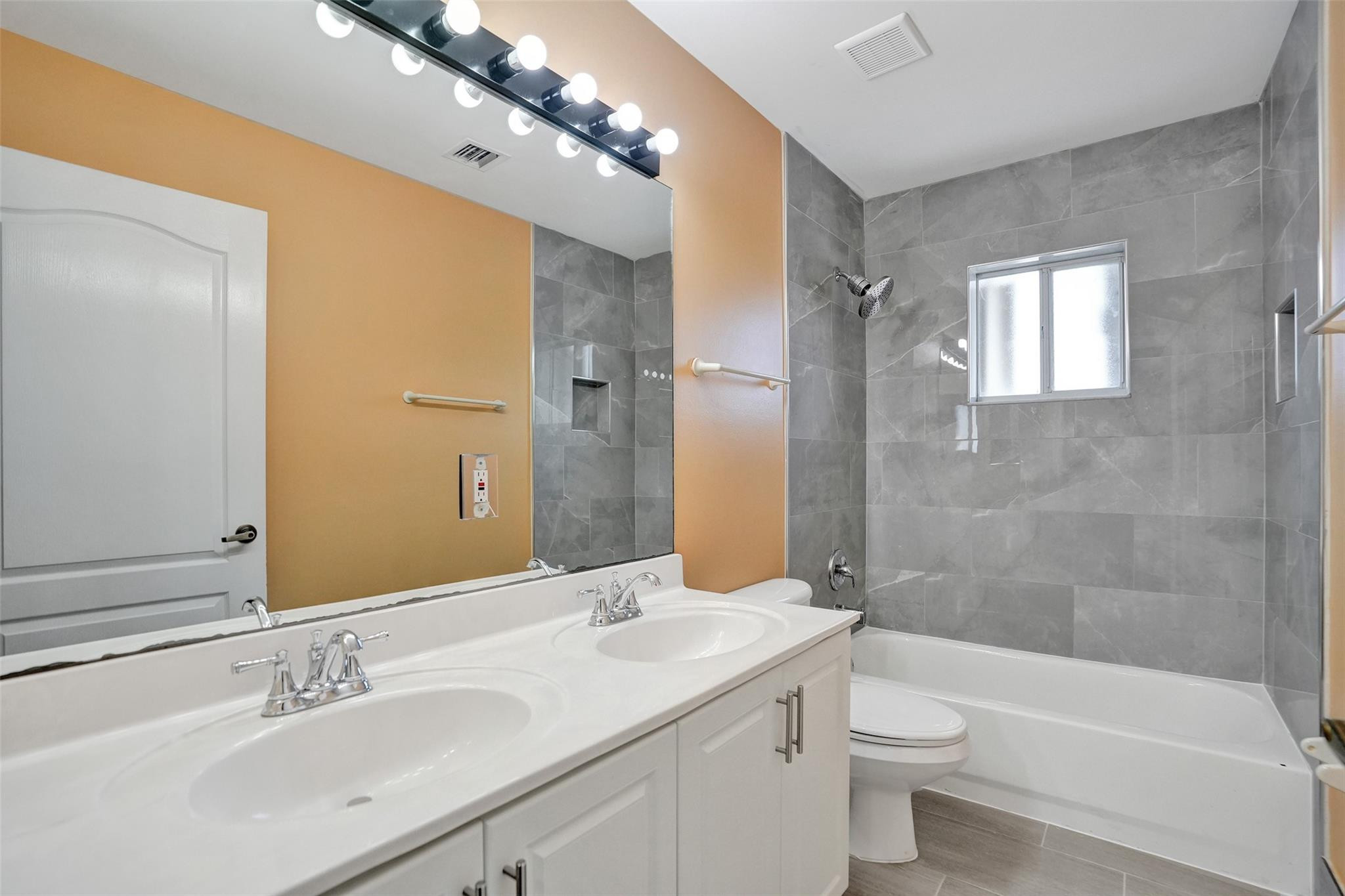 741 NW 135TH WY