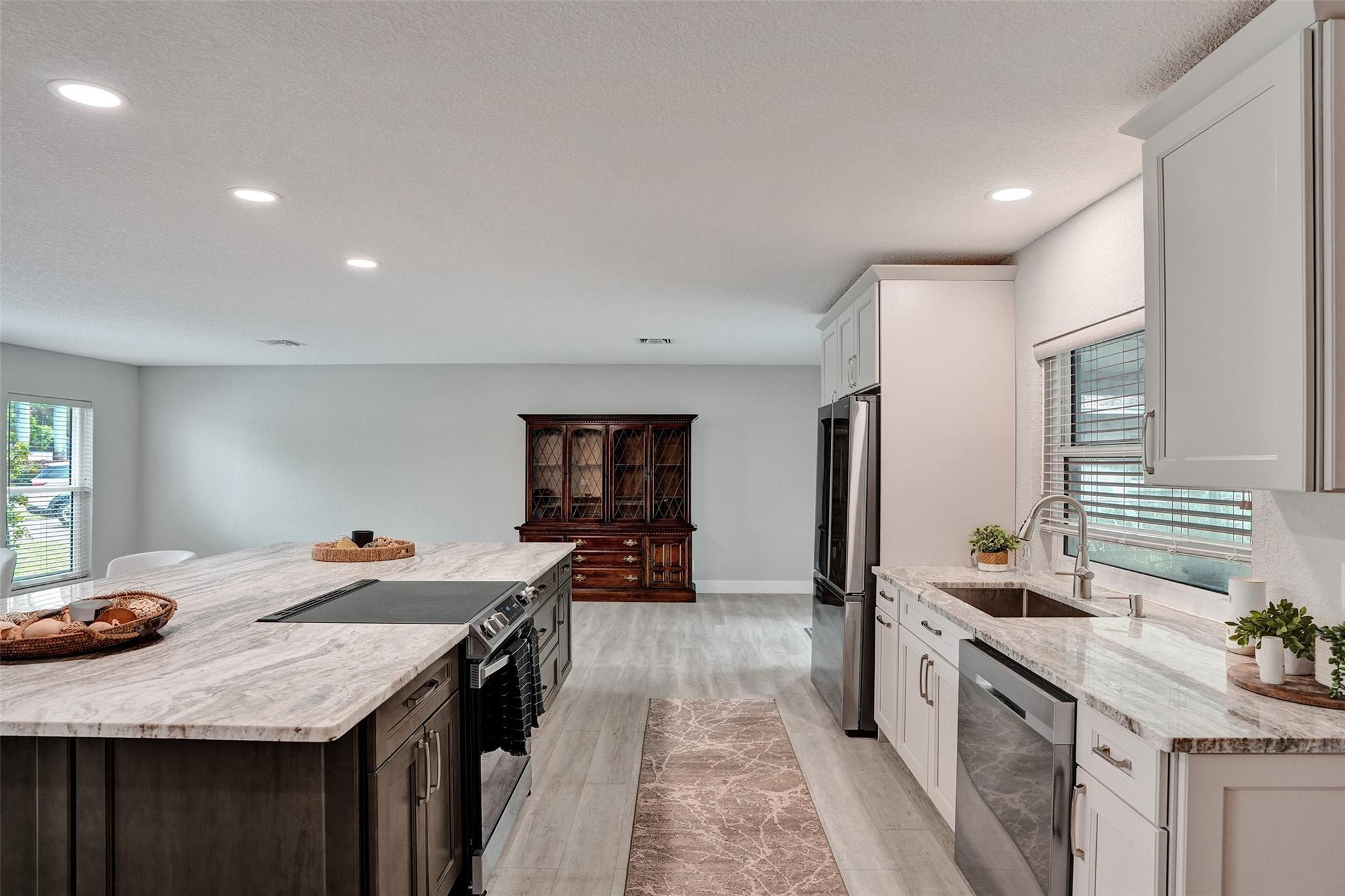 1713 NW 36TH CT