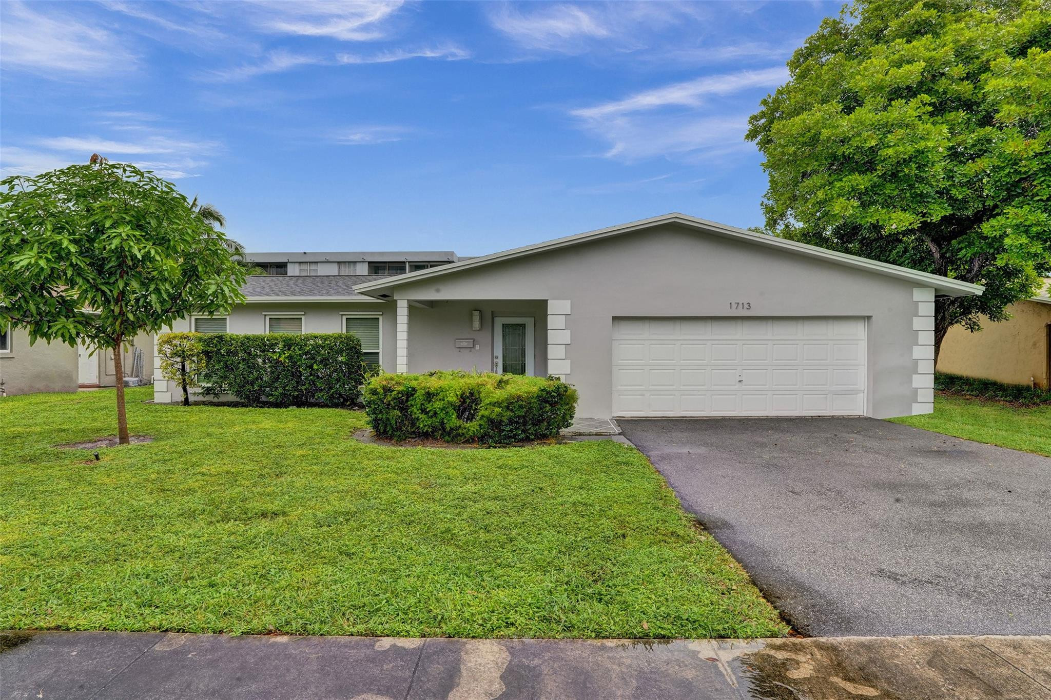 1713 NW 36TH CT