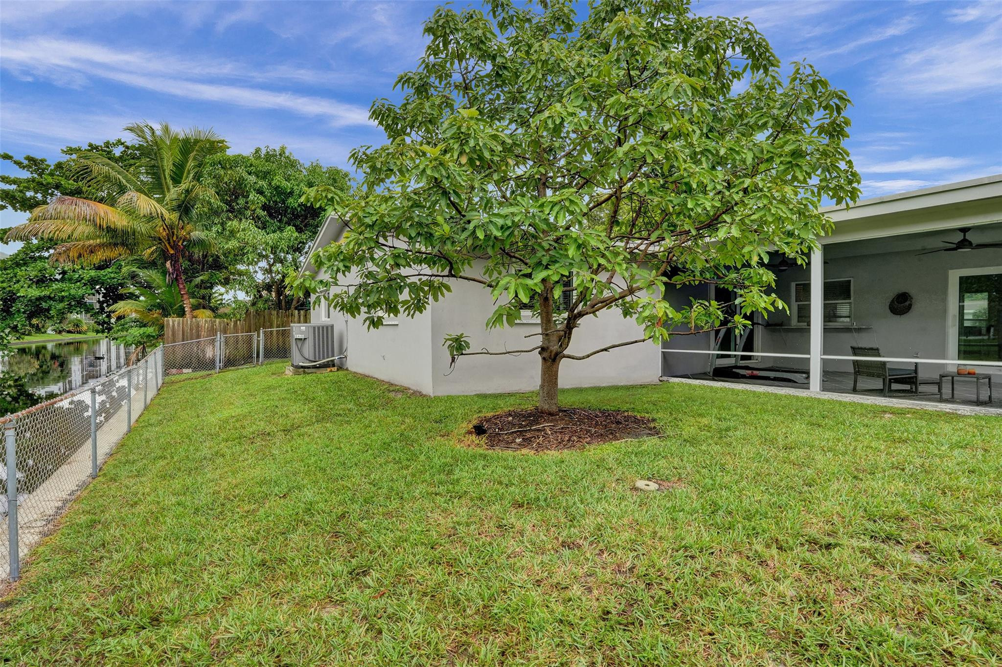 1713 NW 36TH CT