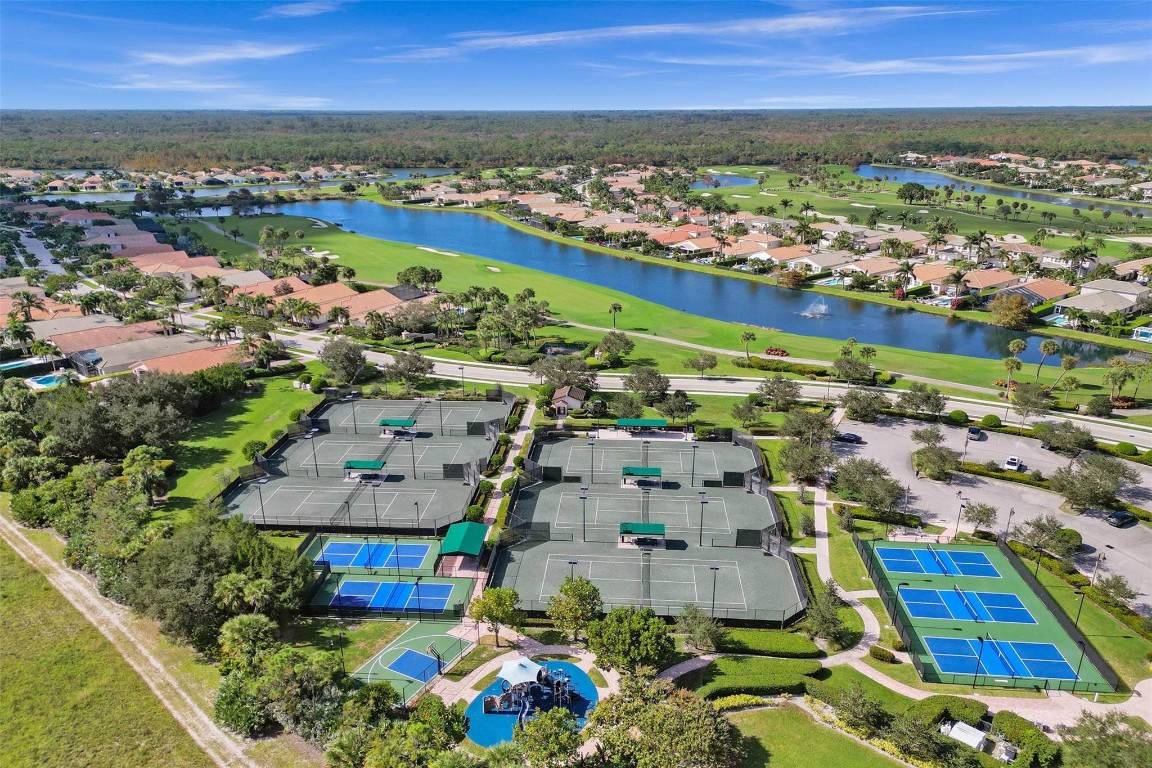 163 Tresana Blvd 119