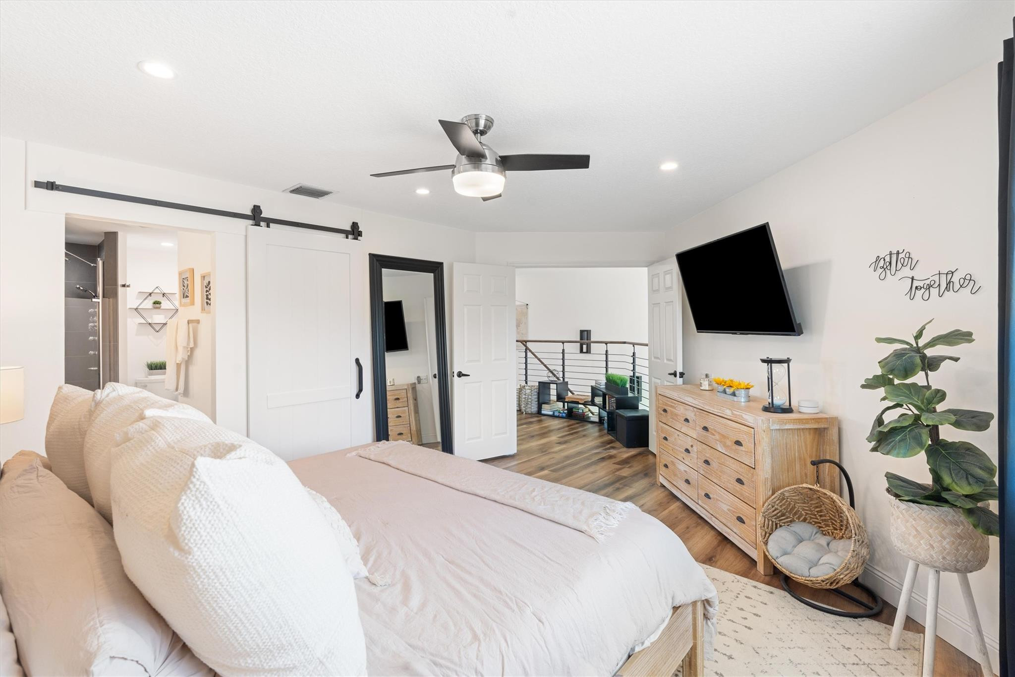 5556 Fox Hollow Drive