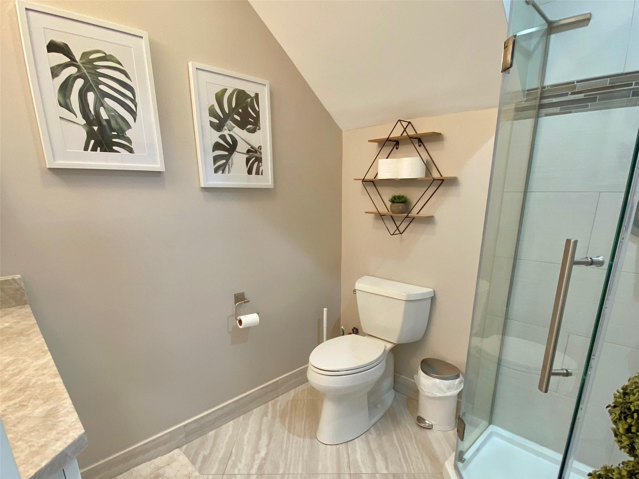 5556 Fox Hollow Drive